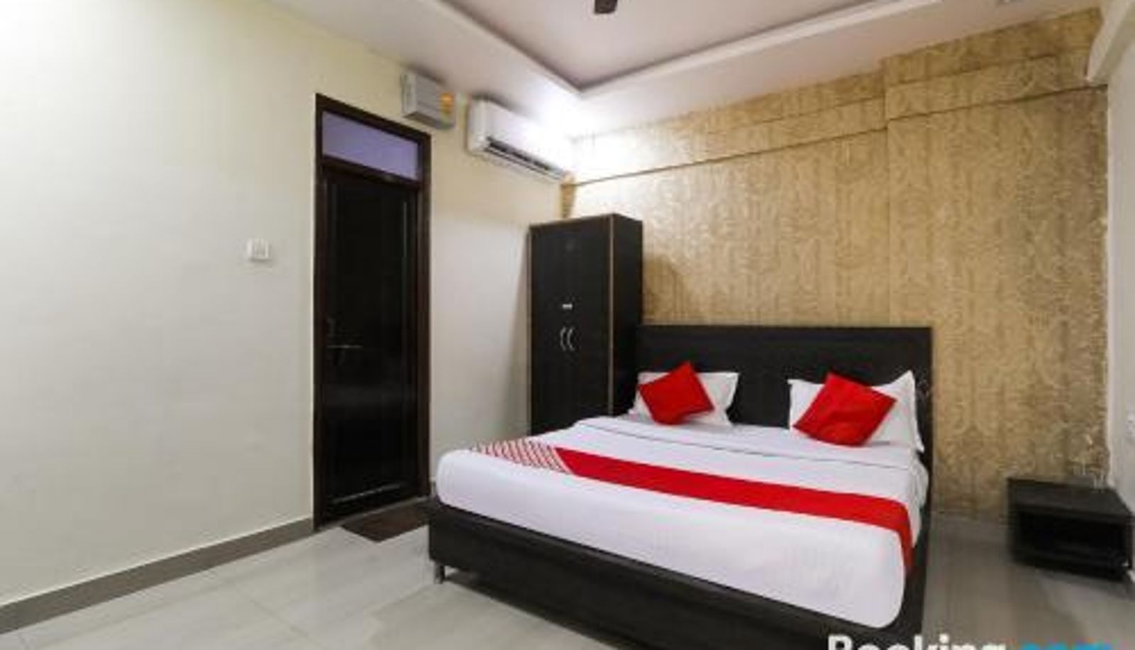 Tripla - OYO Hotel Samrat