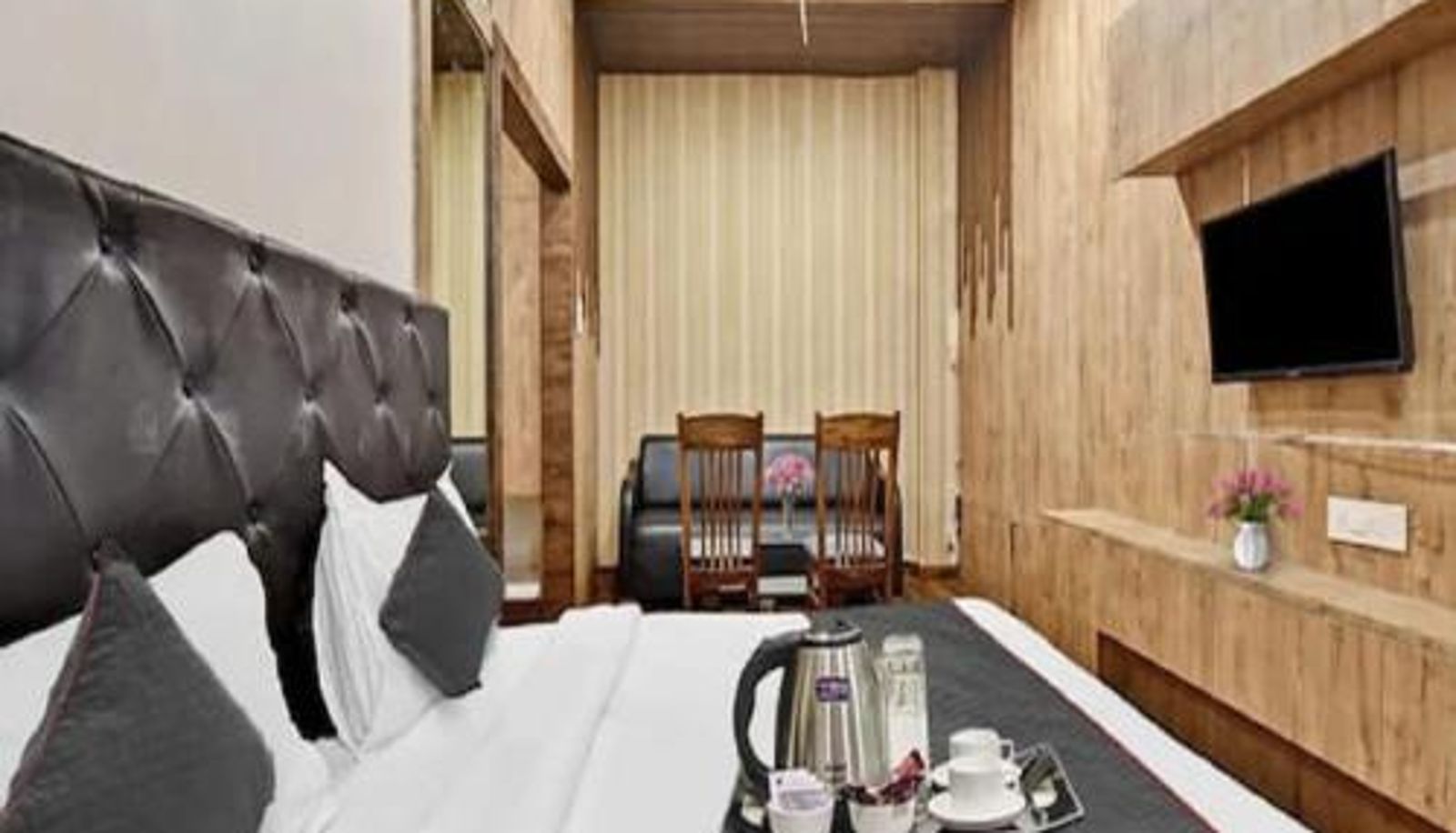 Suite - Hotel Shakun Palace