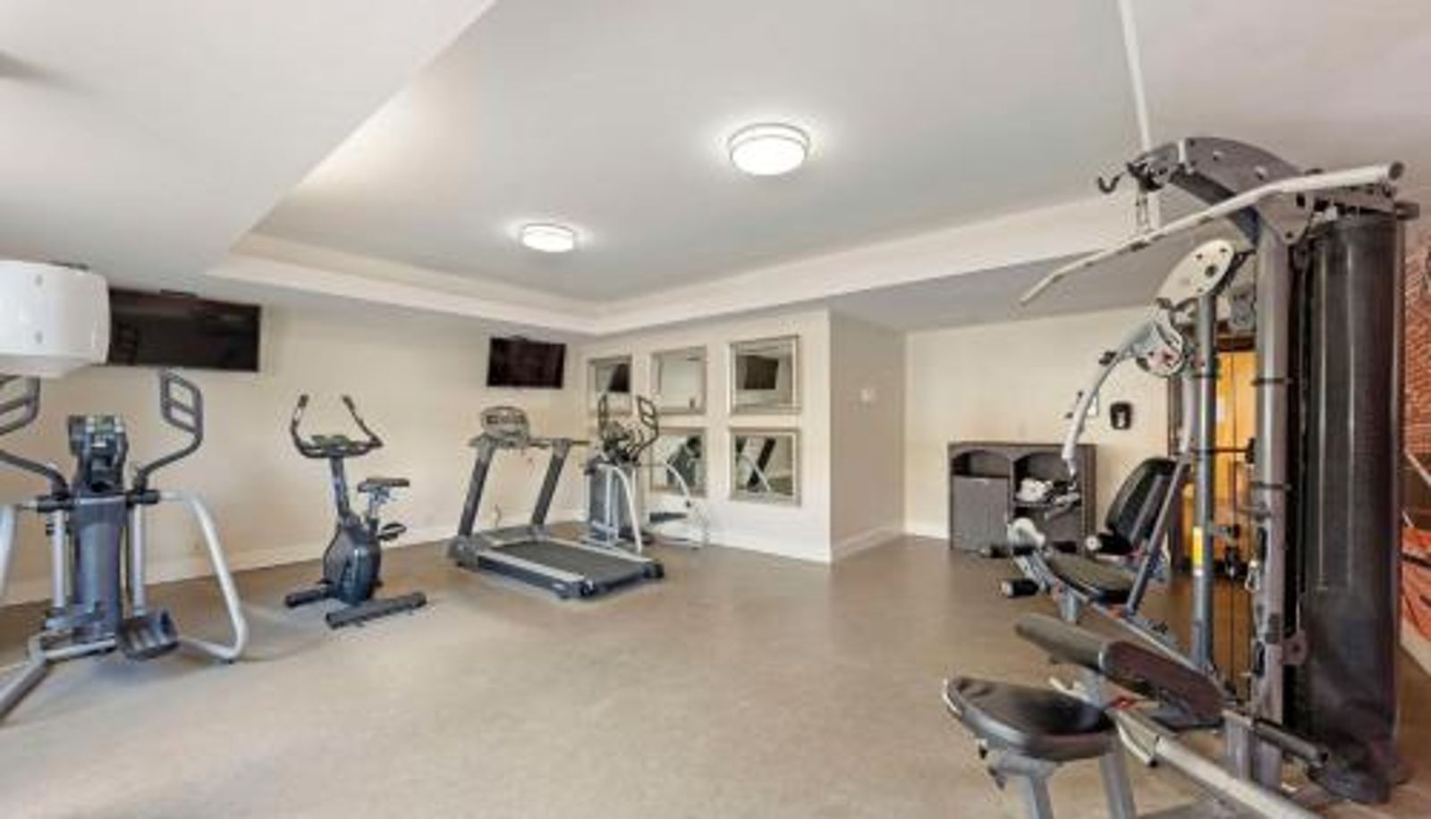 Wellness and fitness area - Best Western Plus Austin Central