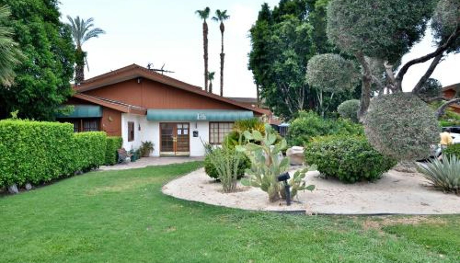 Info - The Inn at Deep Canyon