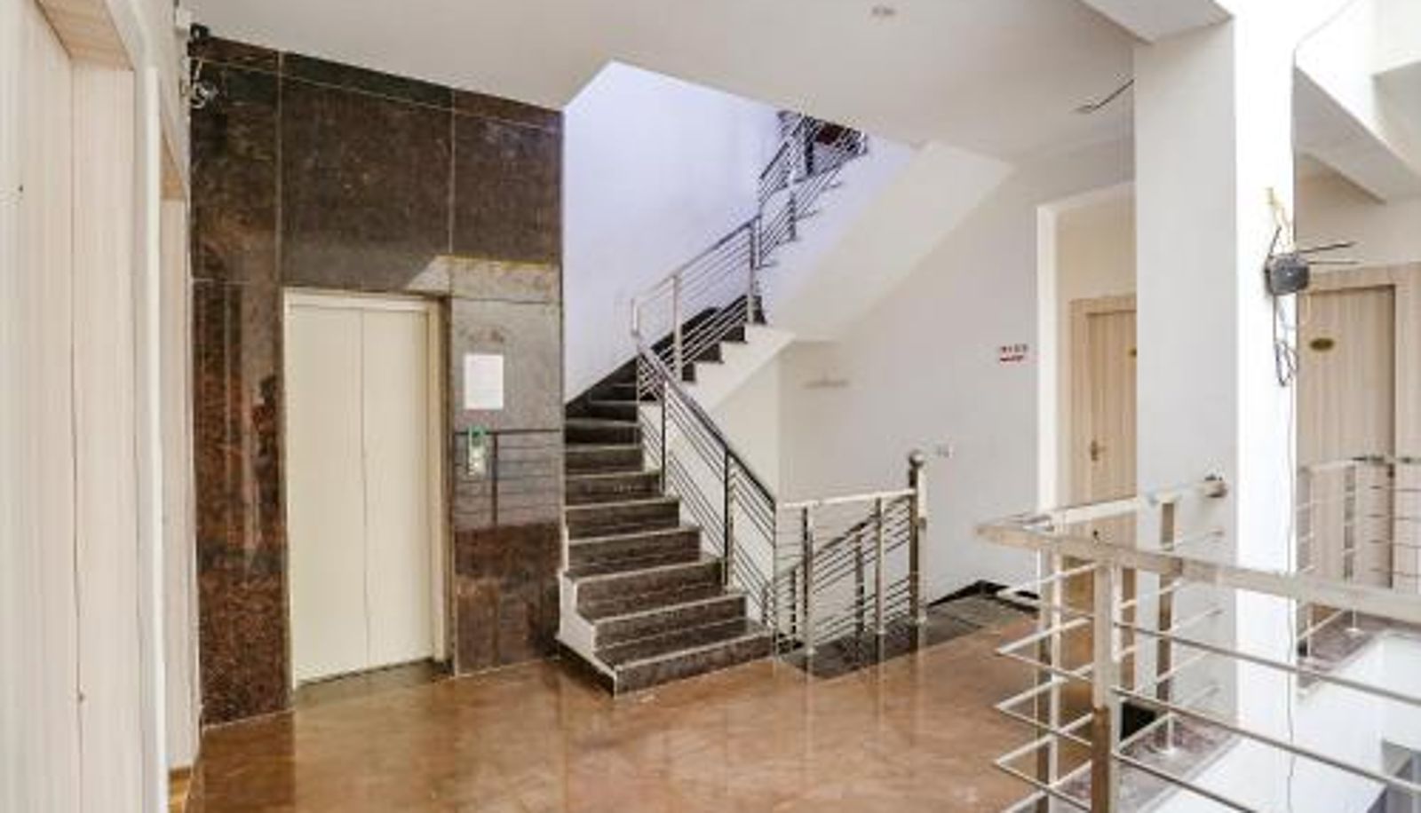 Info - Gurugram Sky Rise Inn Near Medanta - The Medicity