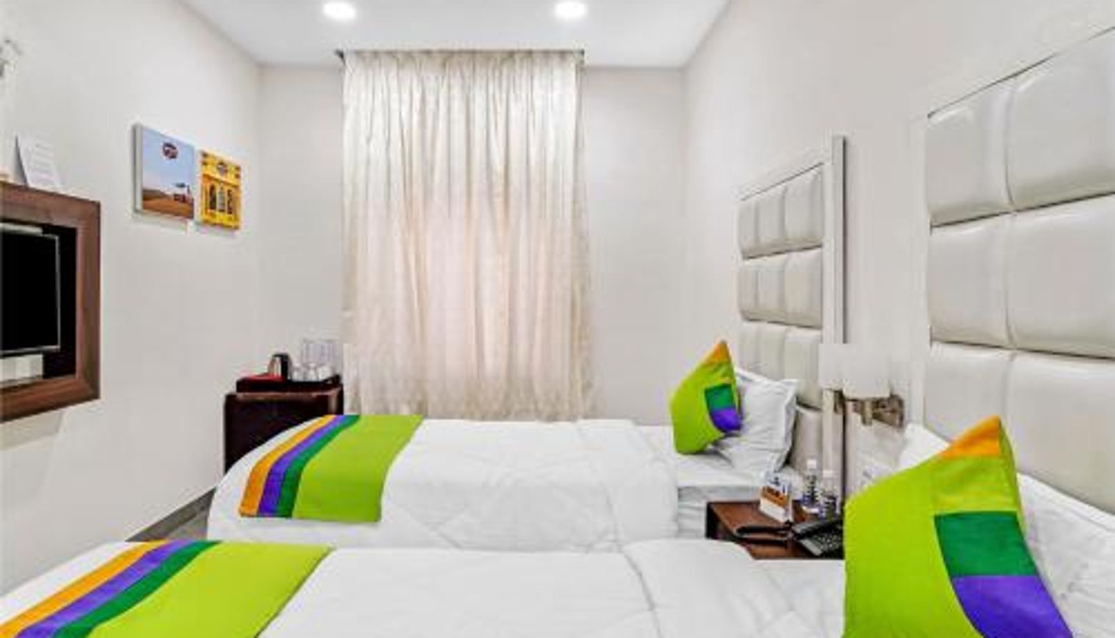 Room - Hotel Hinduja Fort