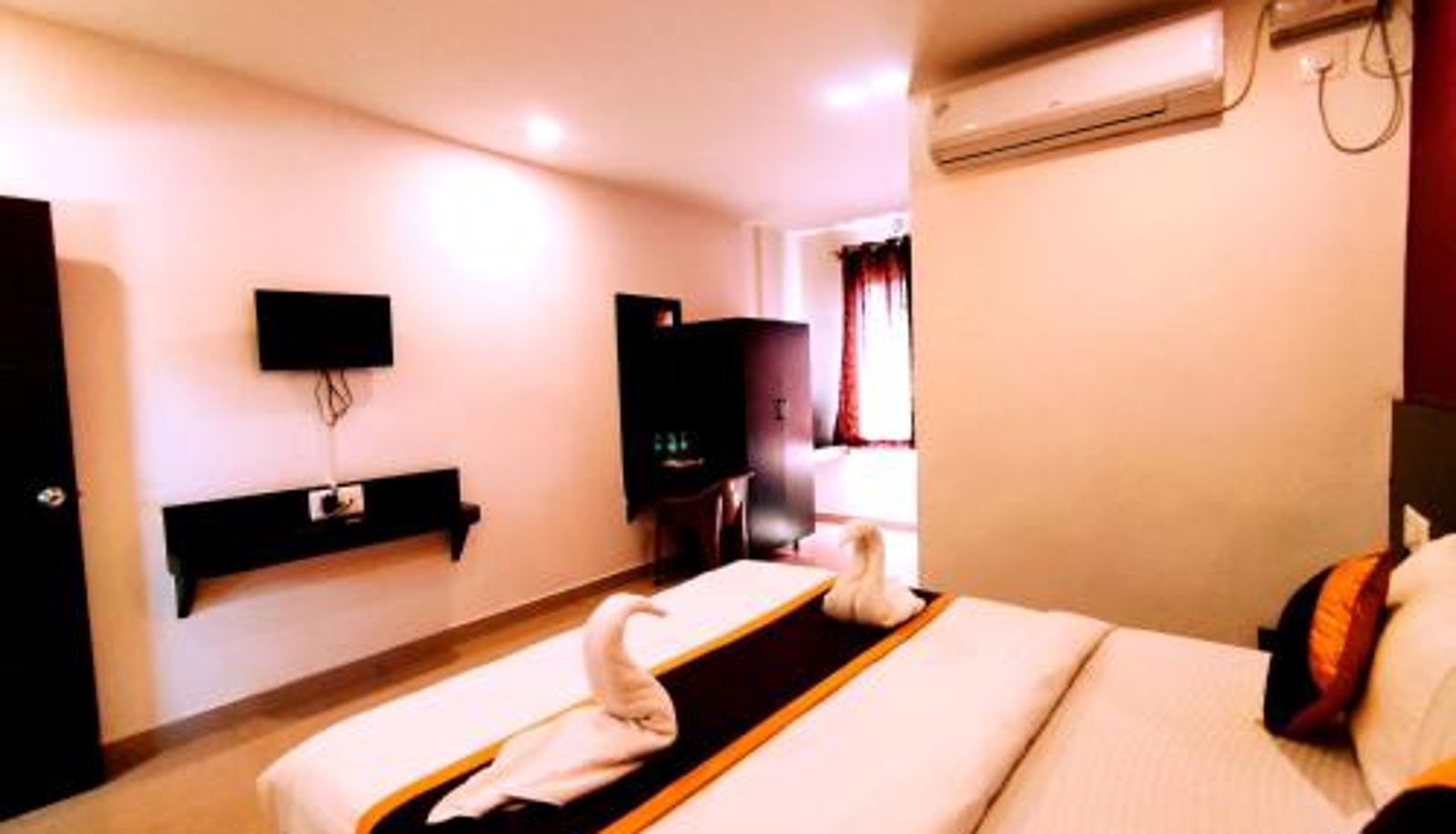 Info - Yuvraj Galaxy Inn