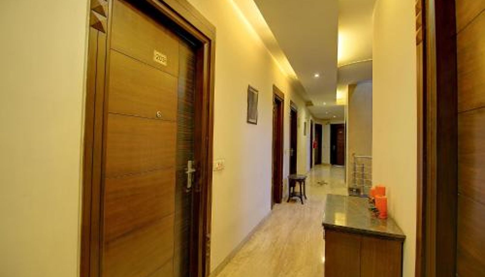 Reception - Gurugram FabHotel Phoenix Hospitality - Nr DLF Cyber Hub & Metro