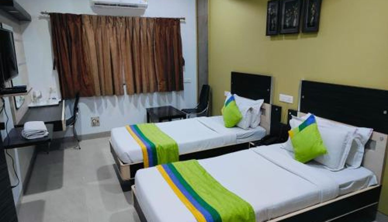 Camera - Hotel Bagga International