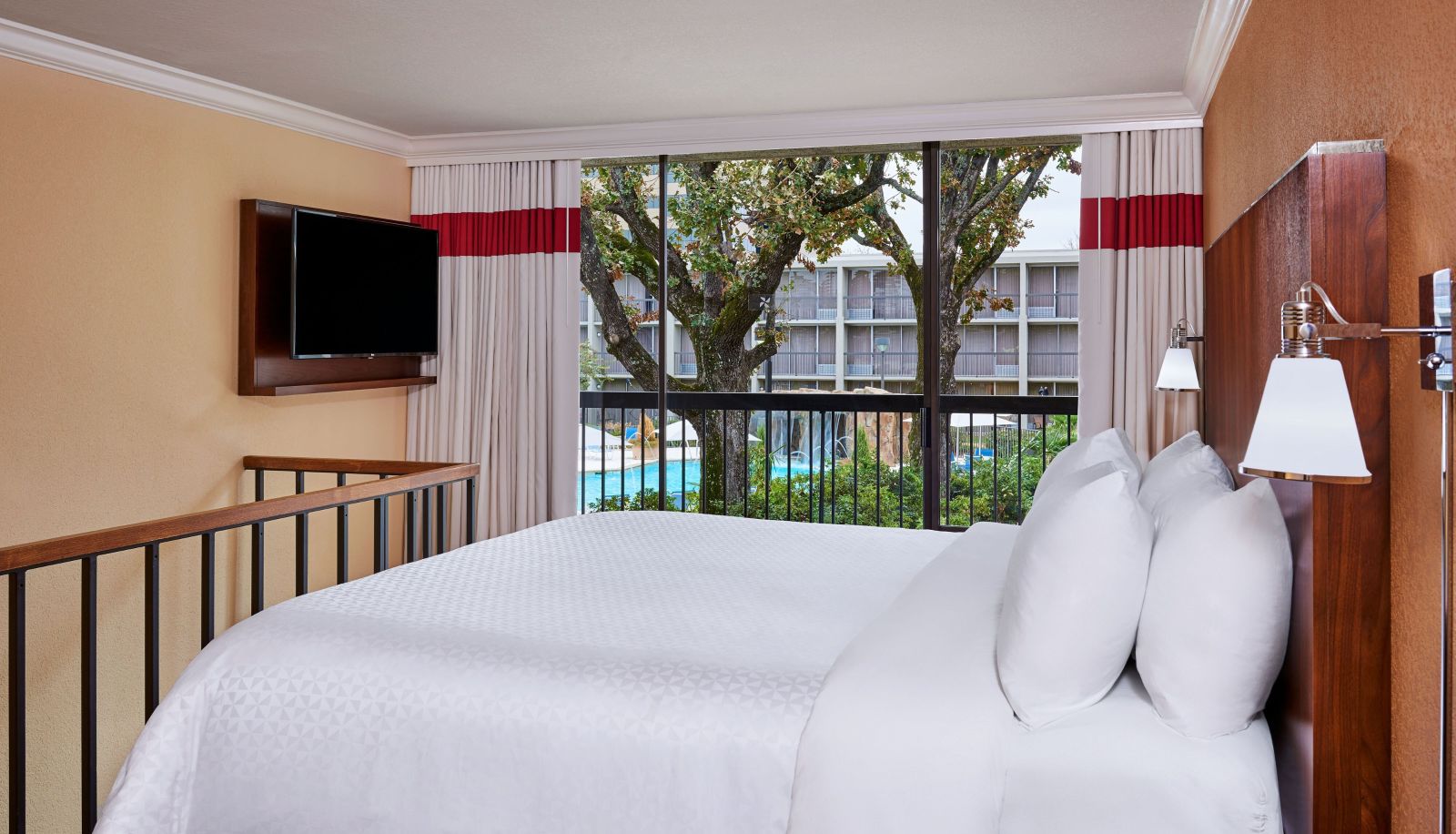 Room - Four Points by Sheraton Little Rock Midtown