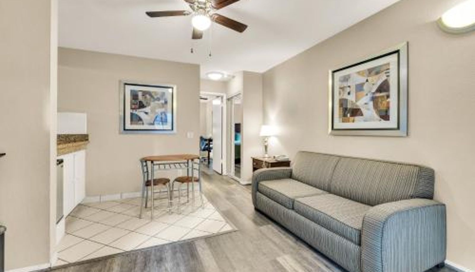 Info - Scottish Fairway Inn