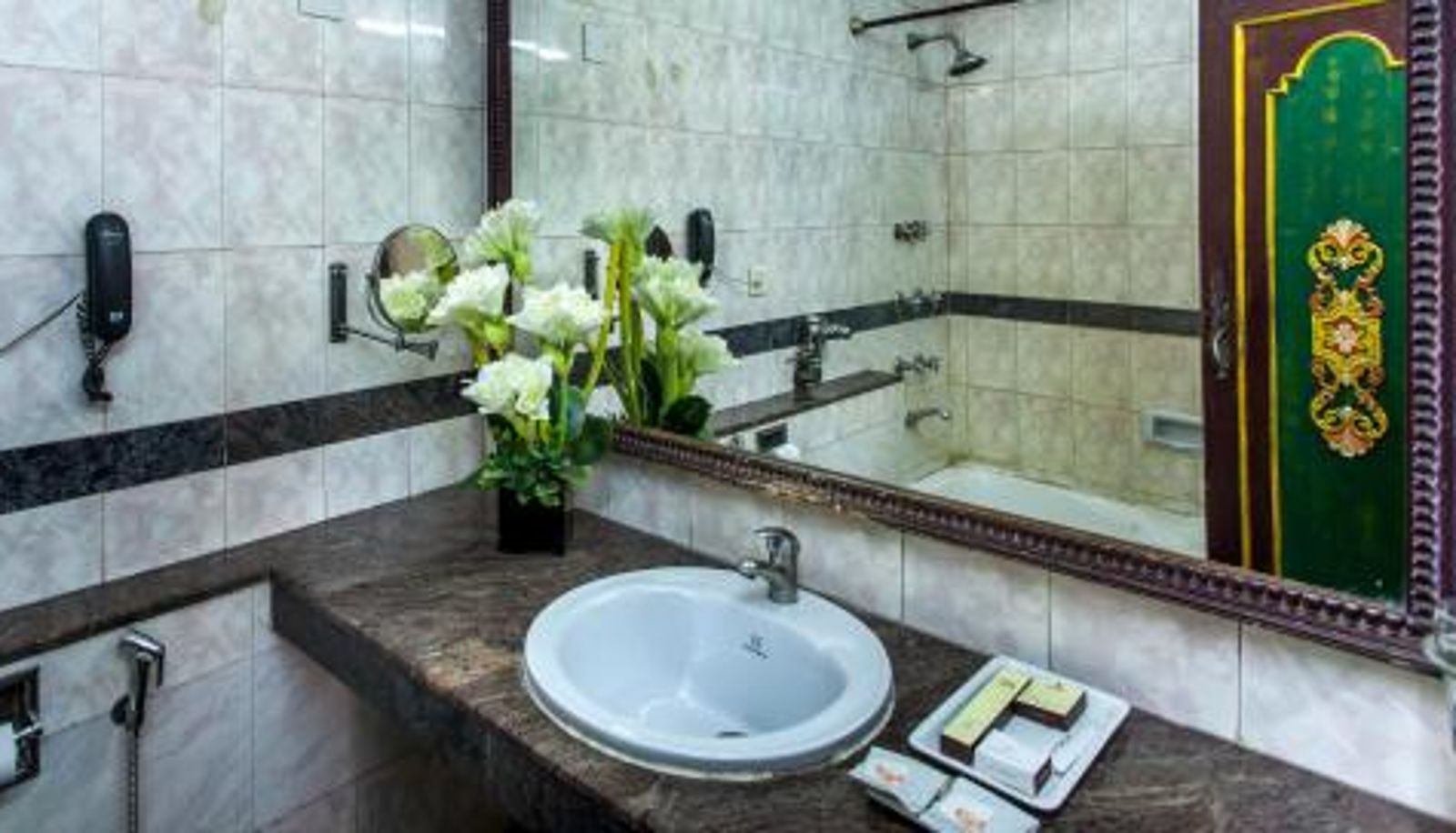Badezimmer - Hotel Sunstar Residency
