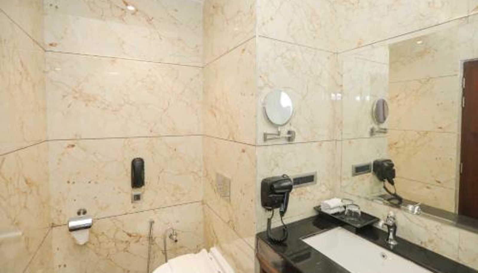 Badezimmer - Regenta City Vilas Palace Ambala