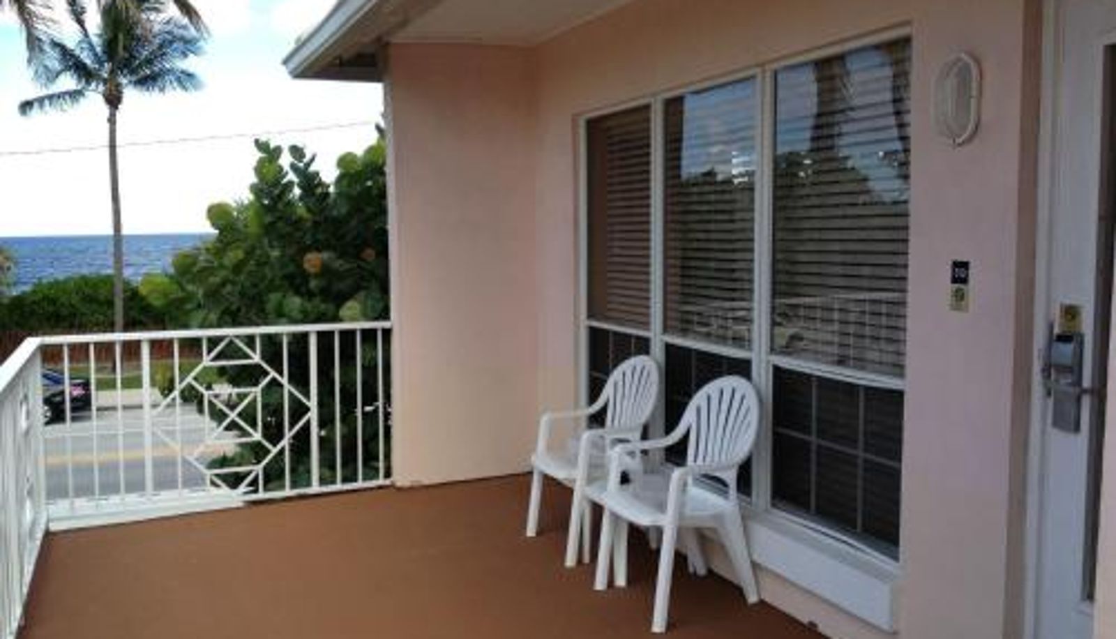 Apartment - GetAways at Dover House Resort