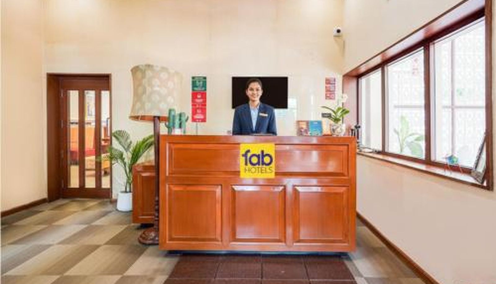 Rezeption - FabHotel The Dayal - 5 Km from Agra Fort