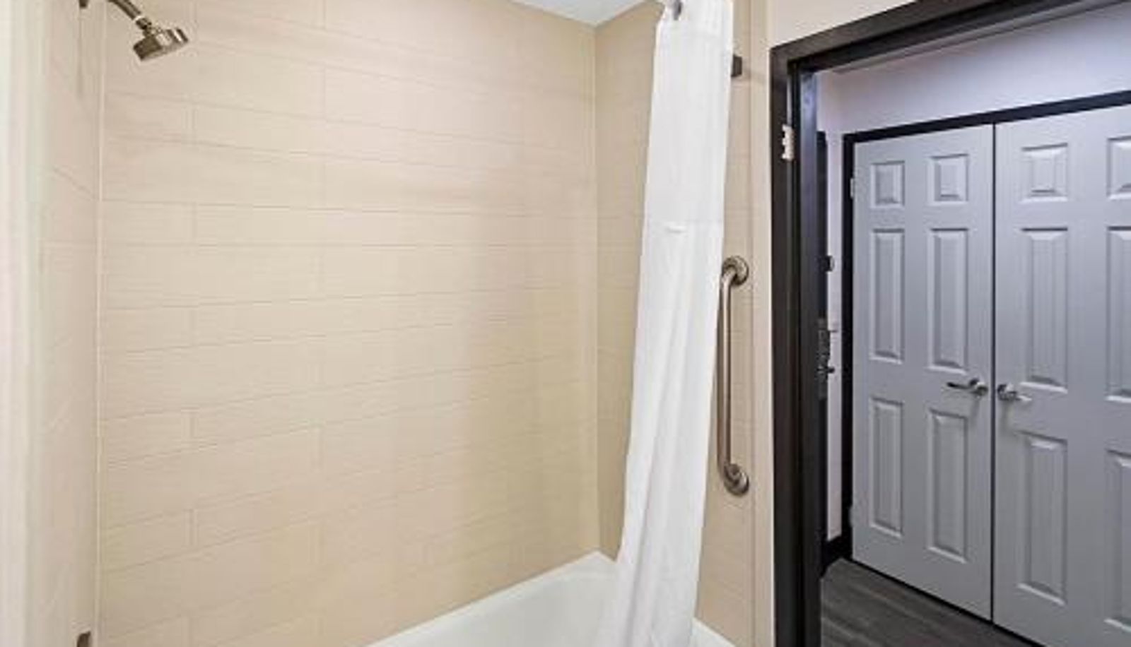 Standard room - Wingate by Wyndham Macon I-75