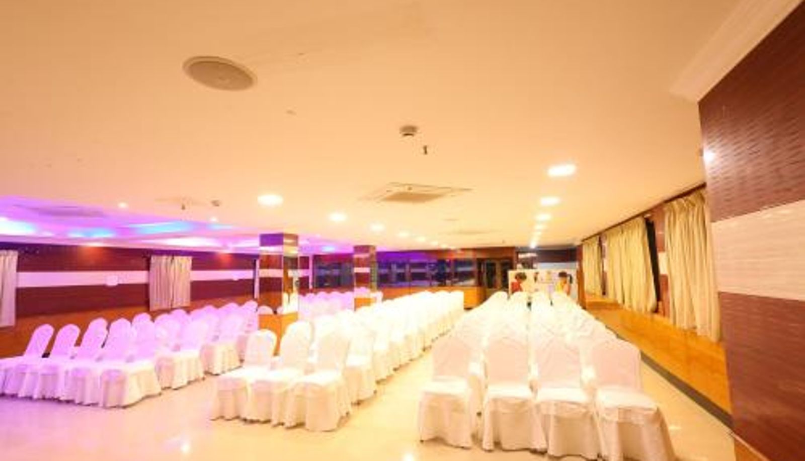 Info - Hotel PVK Grand Dindigul