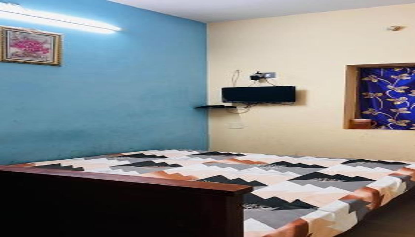 Kamer - Hotel O 81239 Shri Vinayaka Inn Rooms