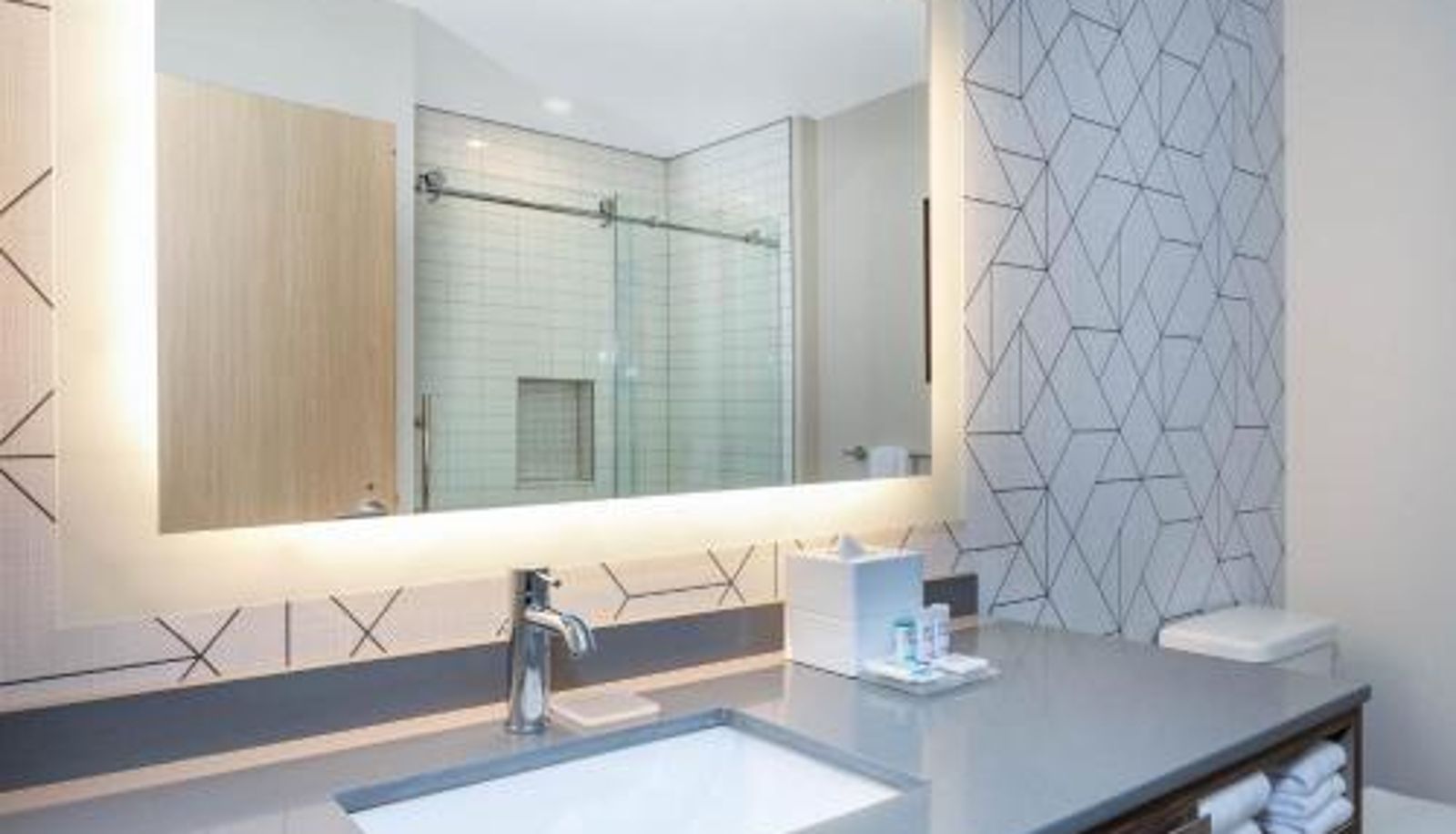 Pokój - TRYP by Wyndham Orlando