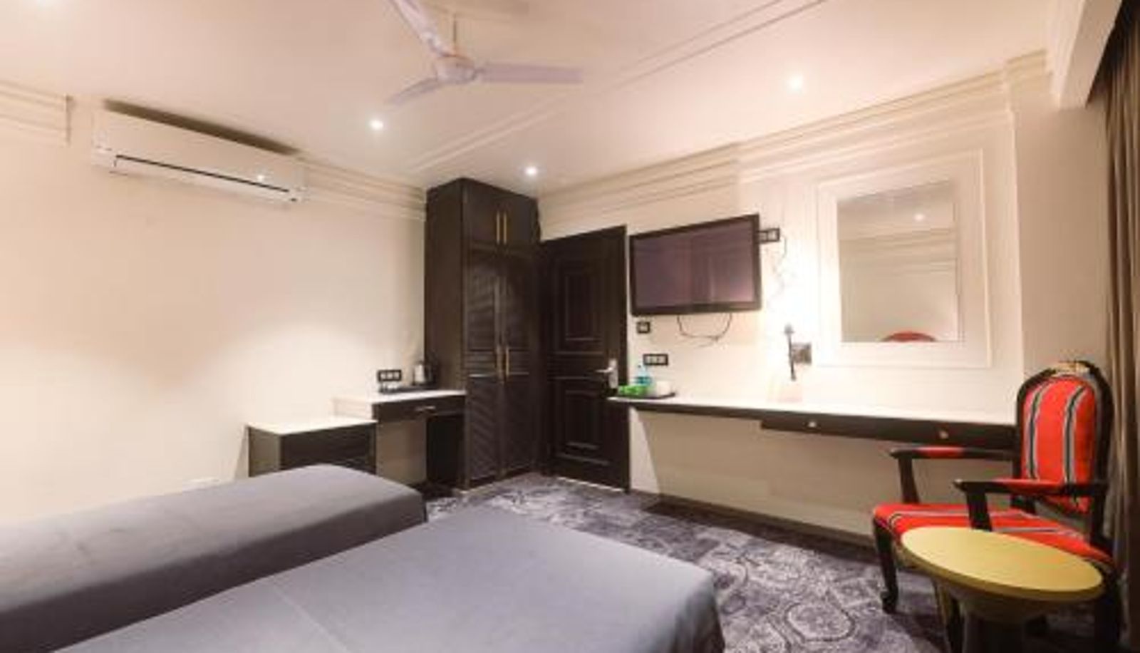 Zimmer - The Saga Hotel Green Park