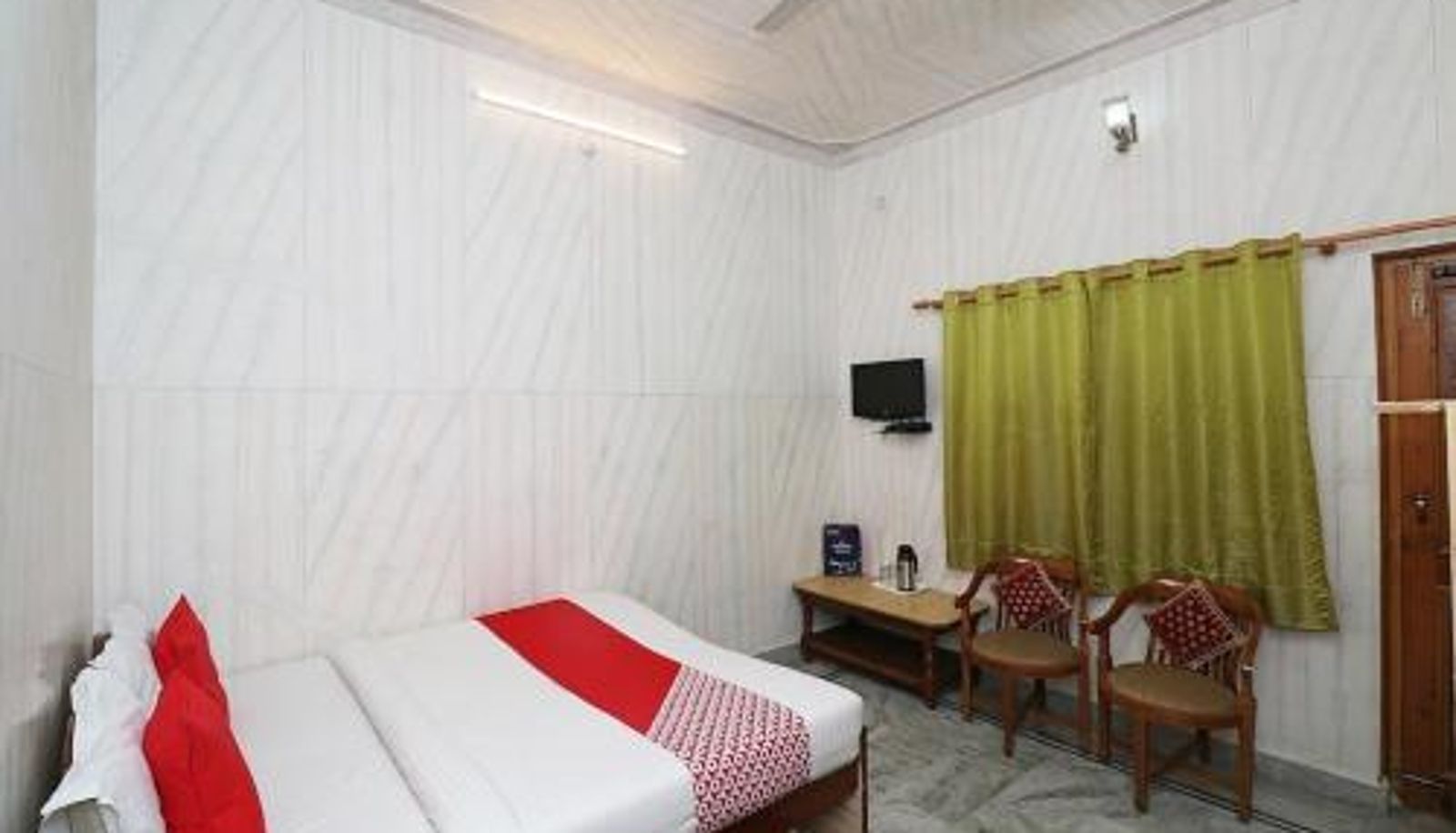 Zimmer - Geetanjali Resort