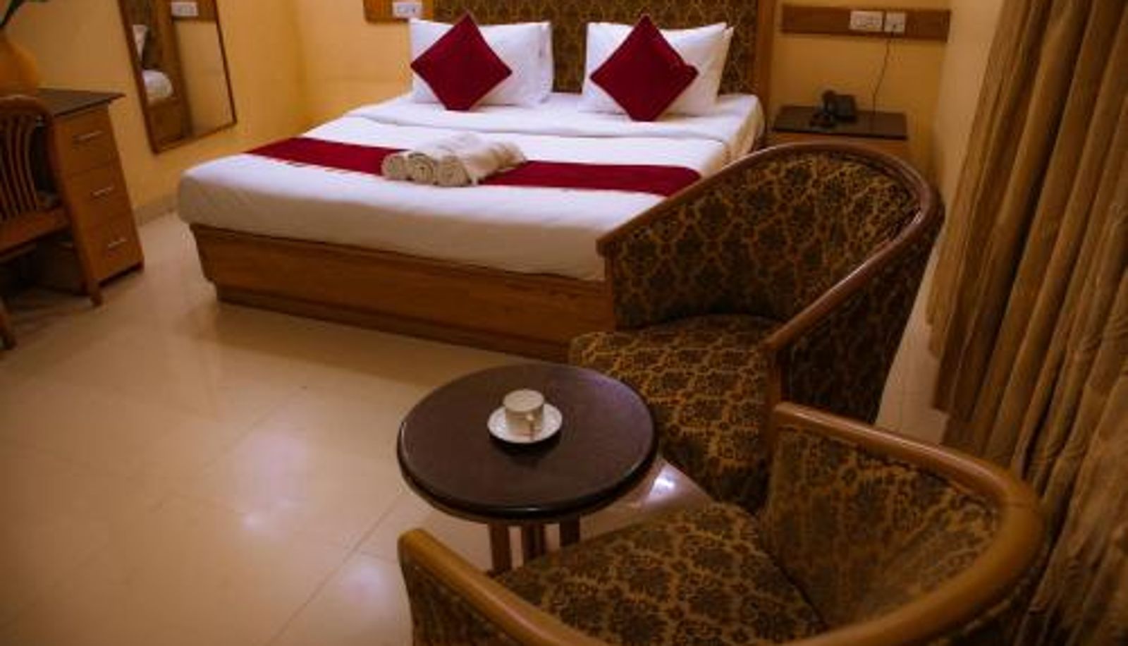 Zimmer - Naksha Tree Hotels - Mogappair