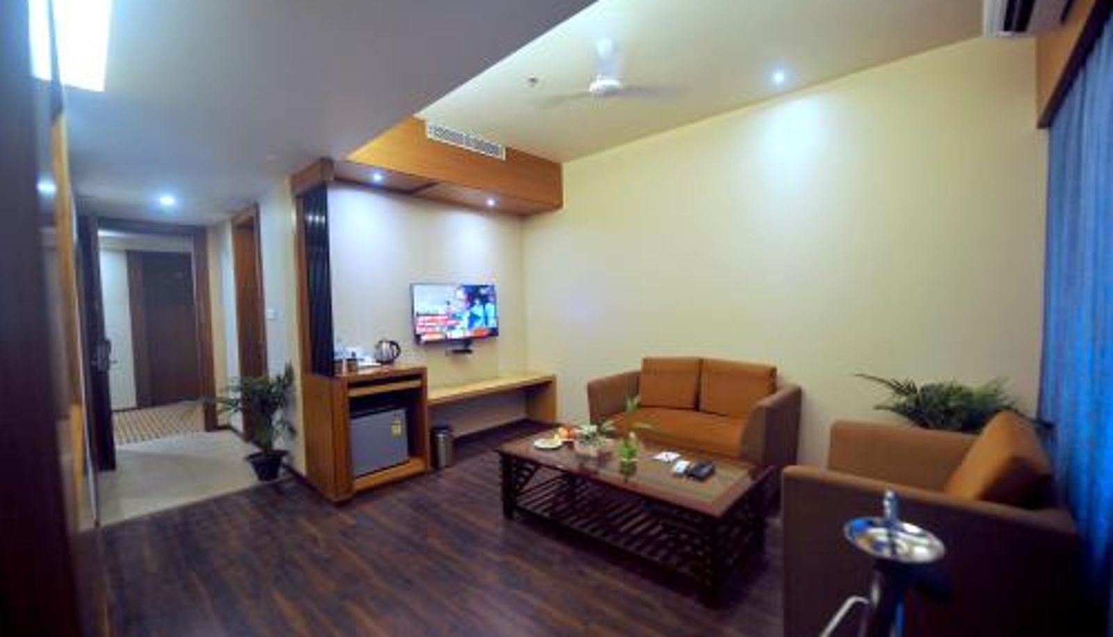 Info - Pipul Padmaja Premium Hotel