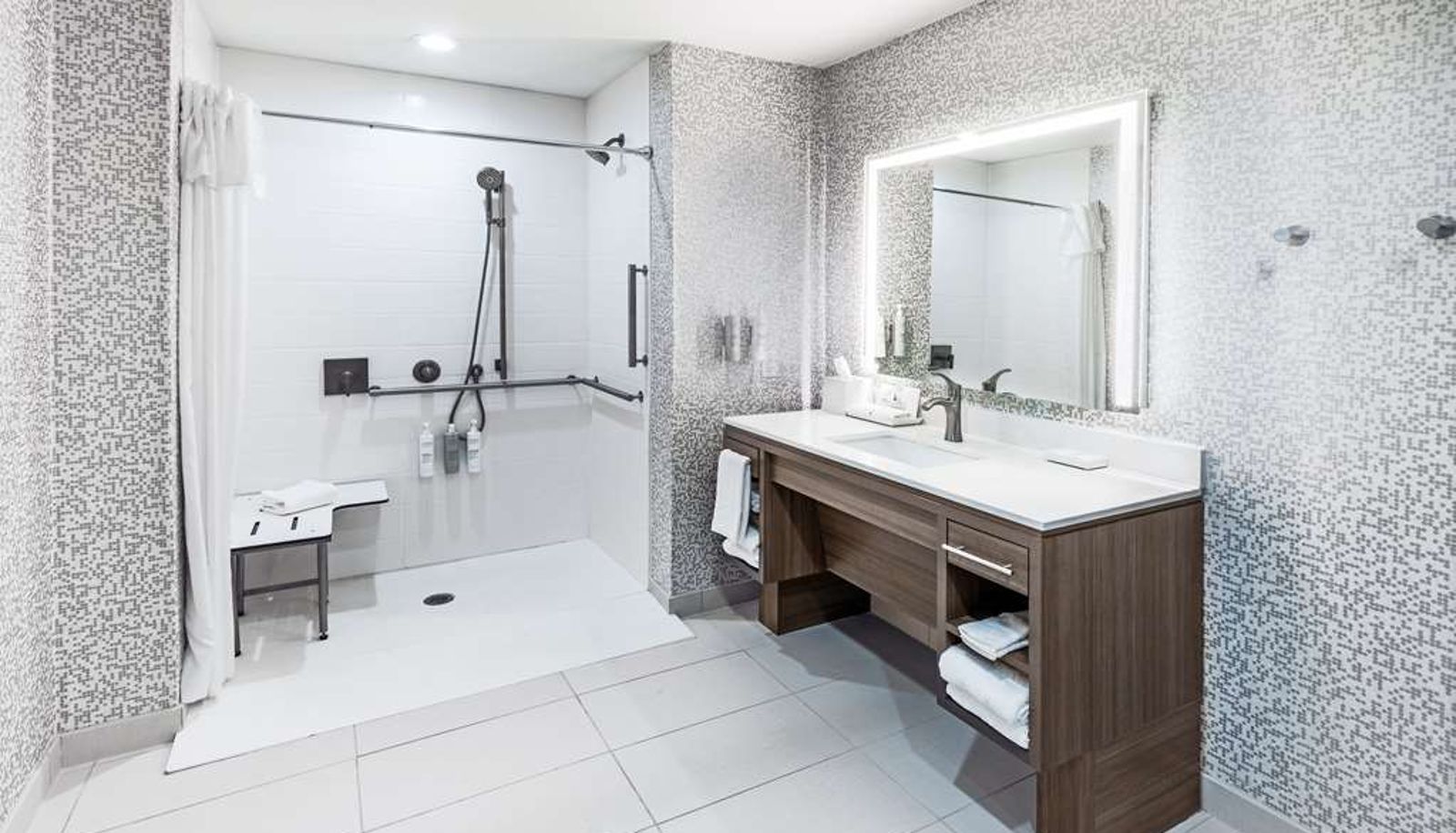 Camera - Home2 Suites by Hilton Weatherford