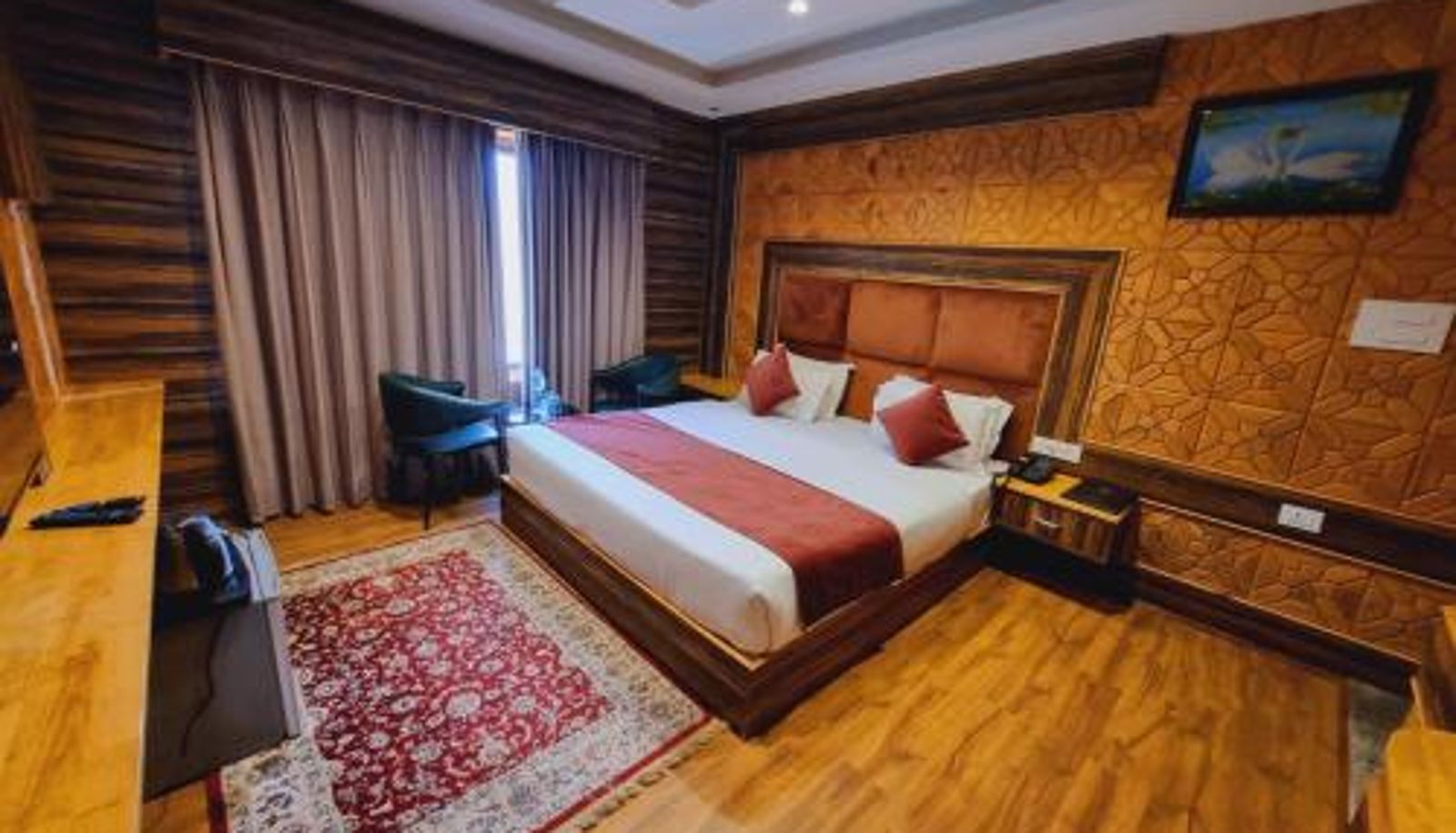 Room - White Water Resorts