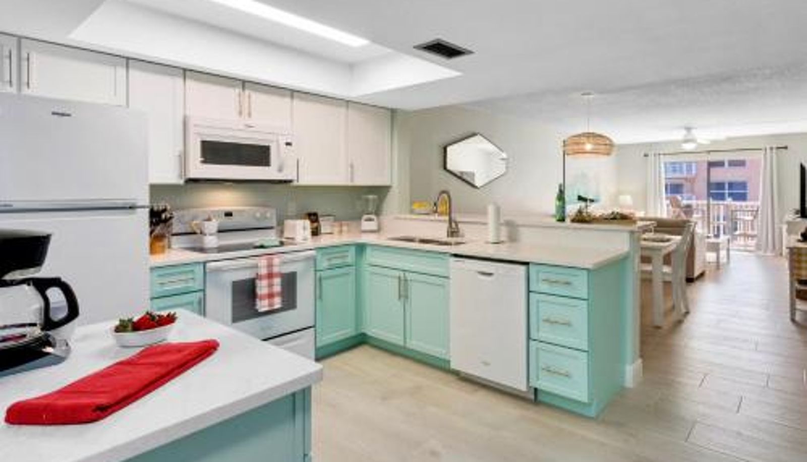 Info - Spanish Main - Cocoa Beach Oceanfront Condos near Port Canaveral