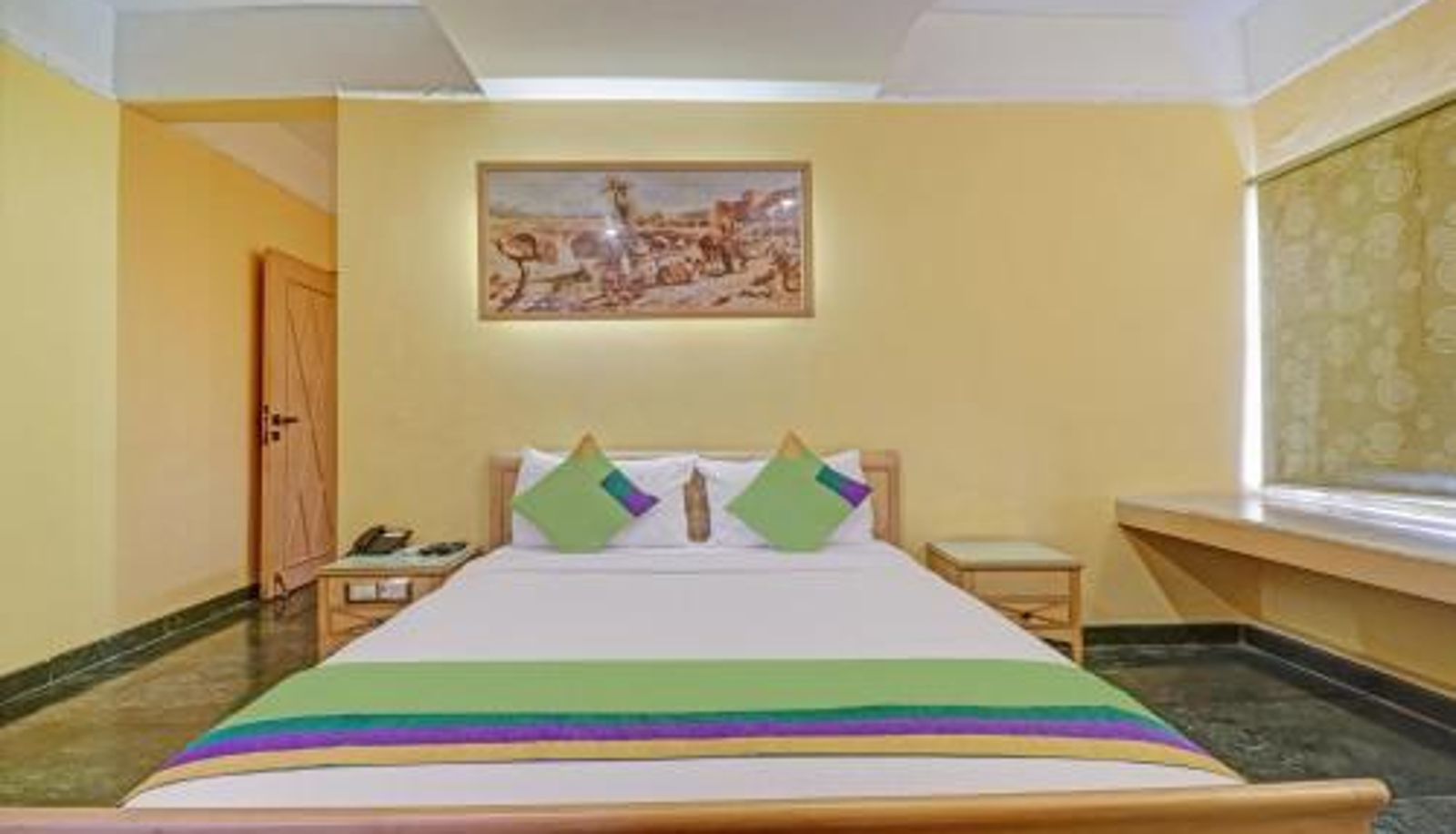 Room - 3 Km From Mysore Palace Treebo Komfort Suites