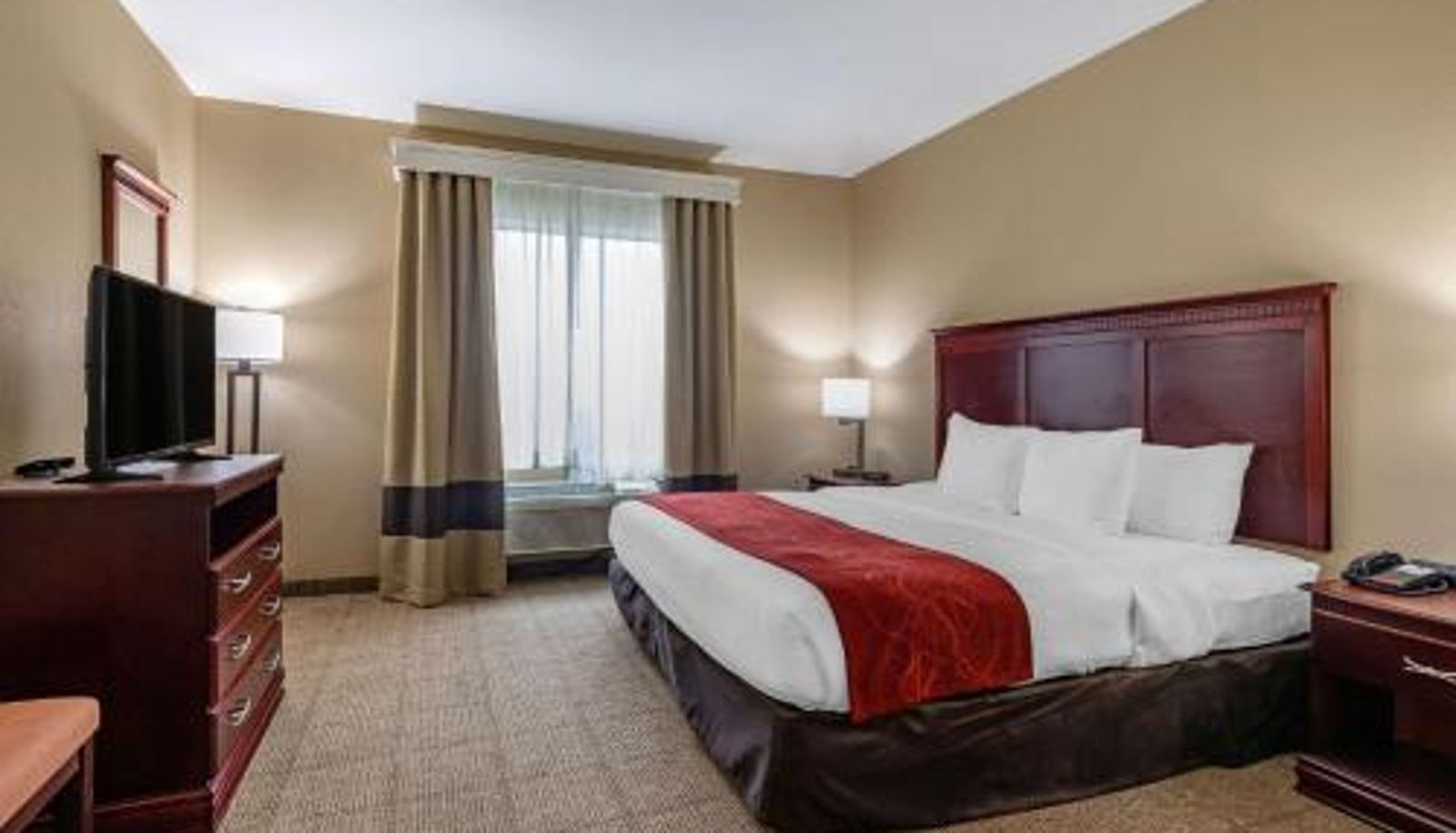 Zimmer - Comfort Suites Ennis