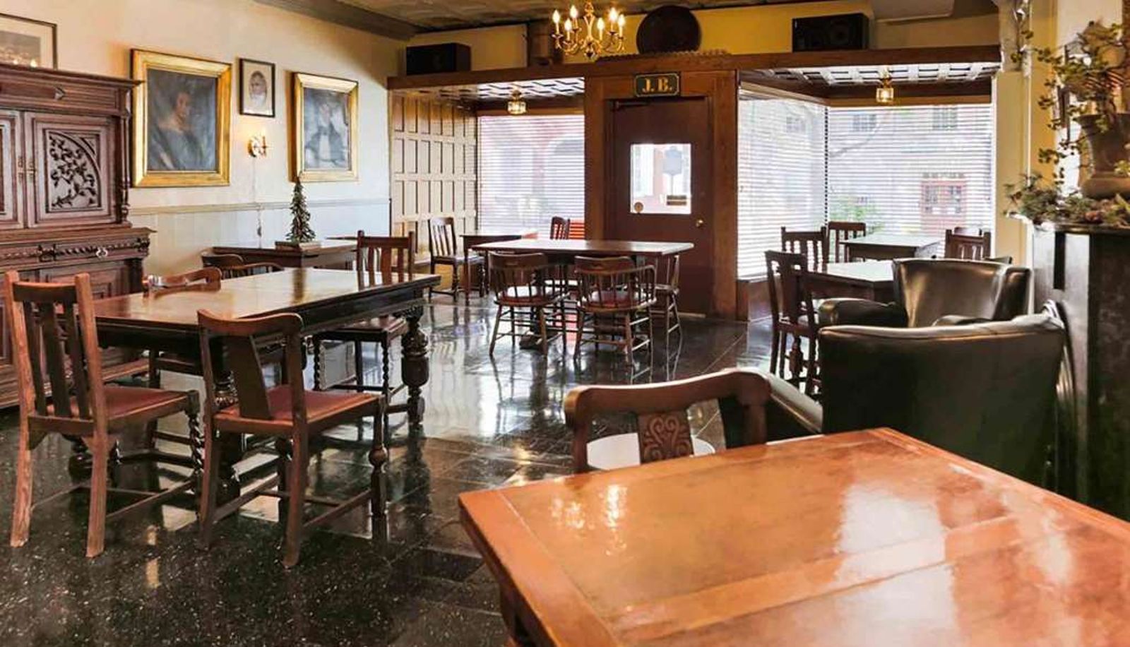 Bar - Trademark Collection by Wyndham James Buchanan Hotel