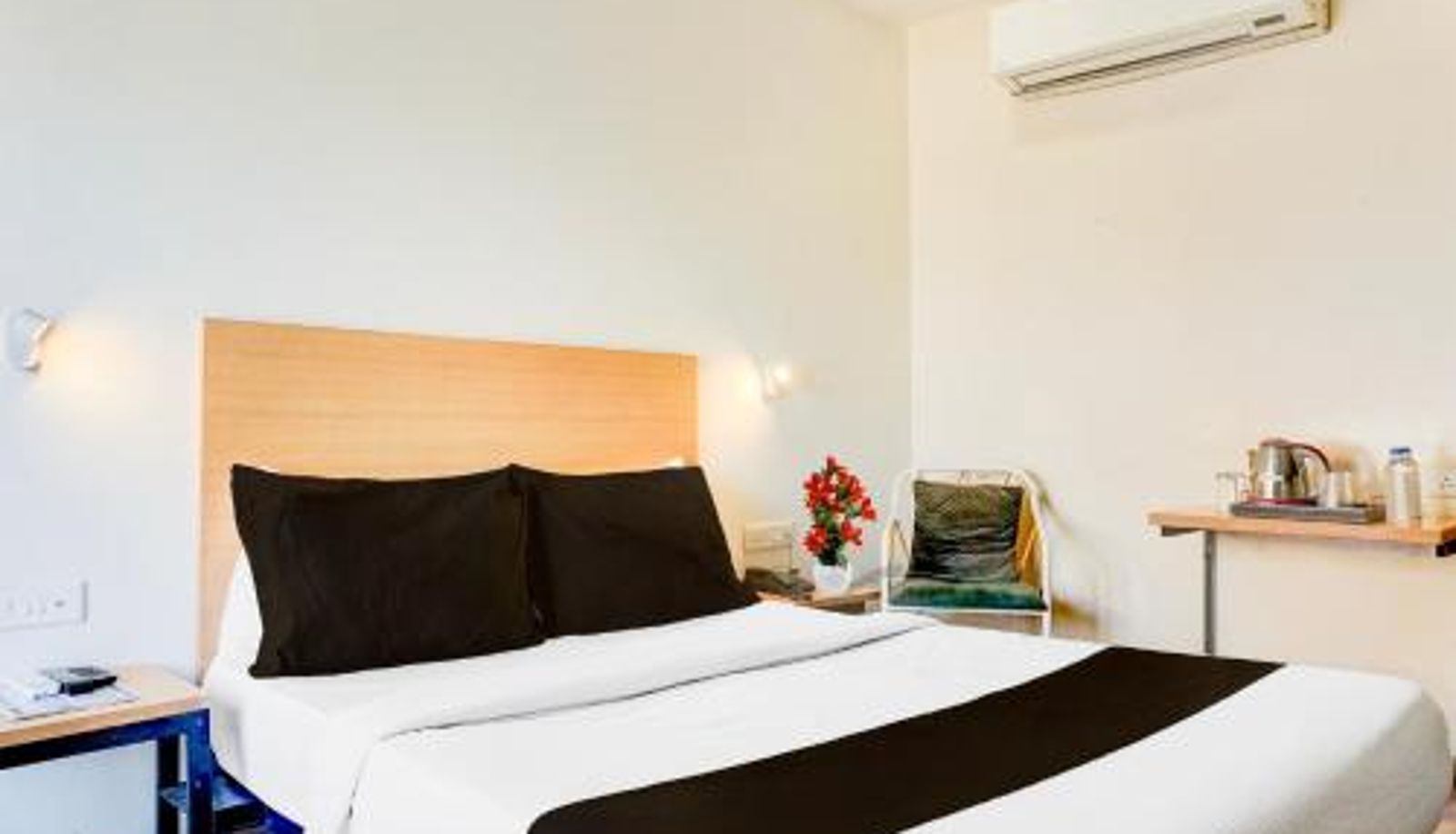 Dreibettzimmer - Townhouse MG Road Pune