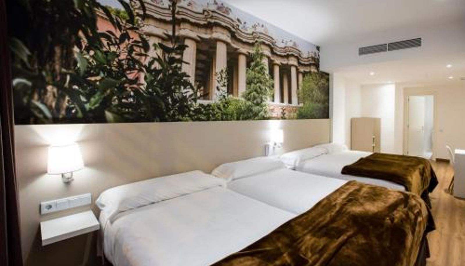 Familienzimmer - Hotel BESTPRICE Gracia