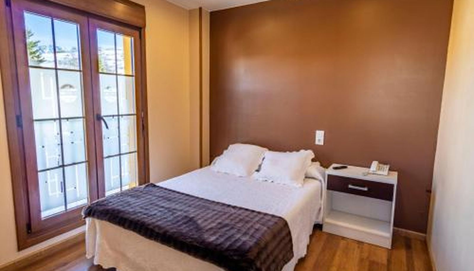 Zimmer - Complejo Hotelero La Braña