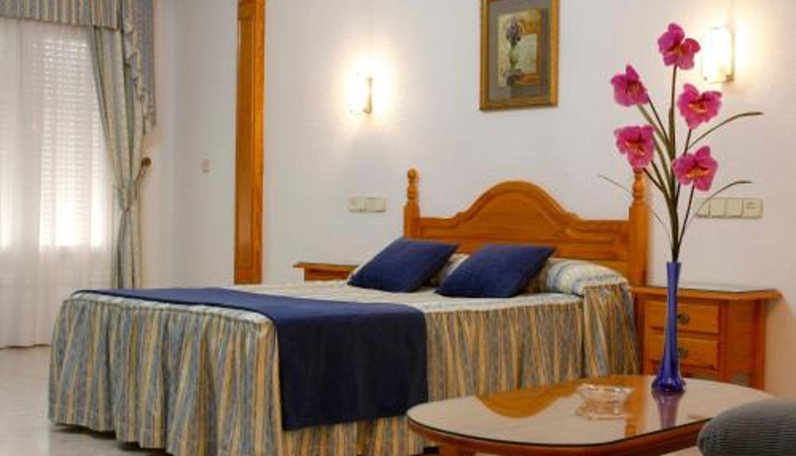 Room - Hostal La Noria