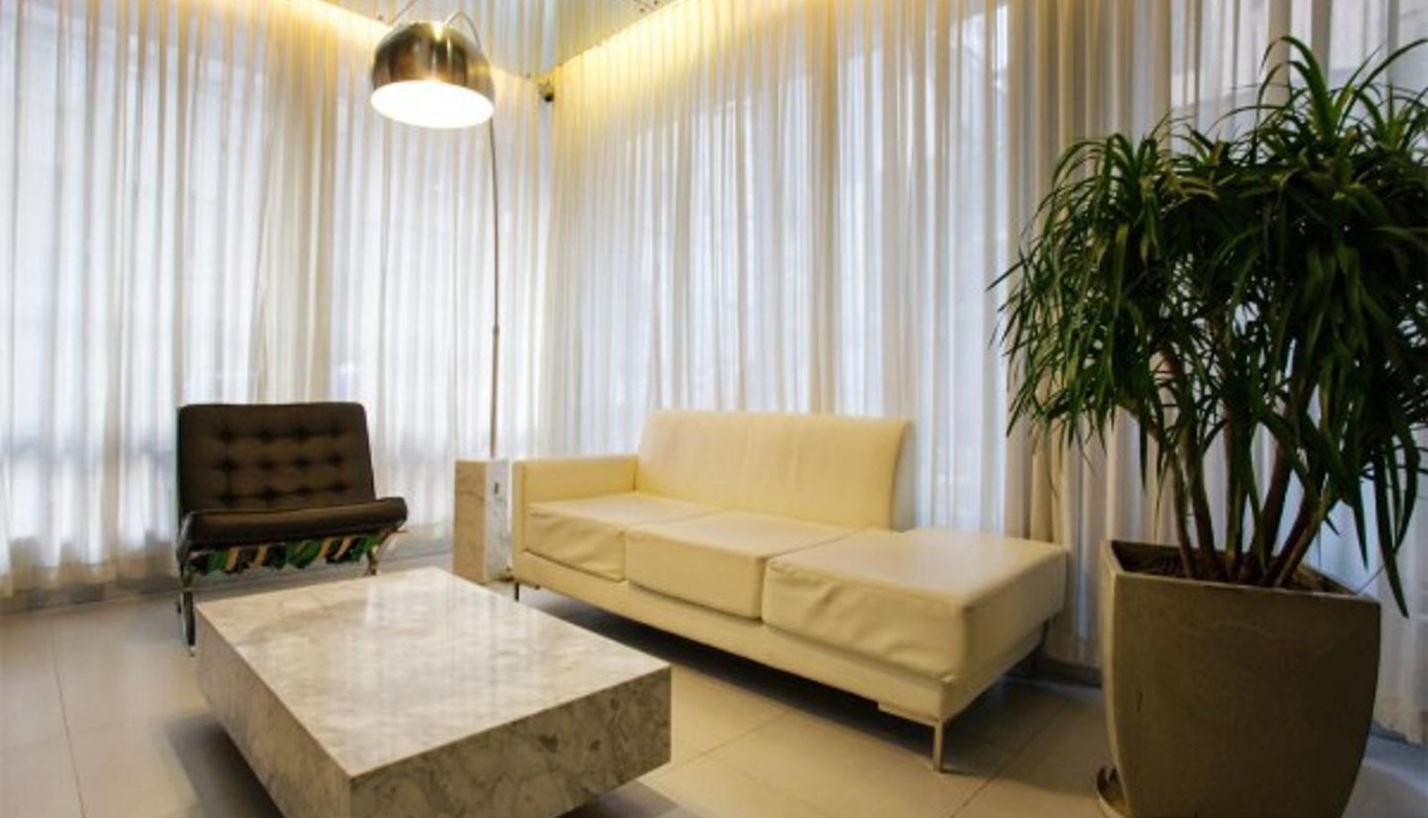 Hall - Shanghang huaihaidonglu