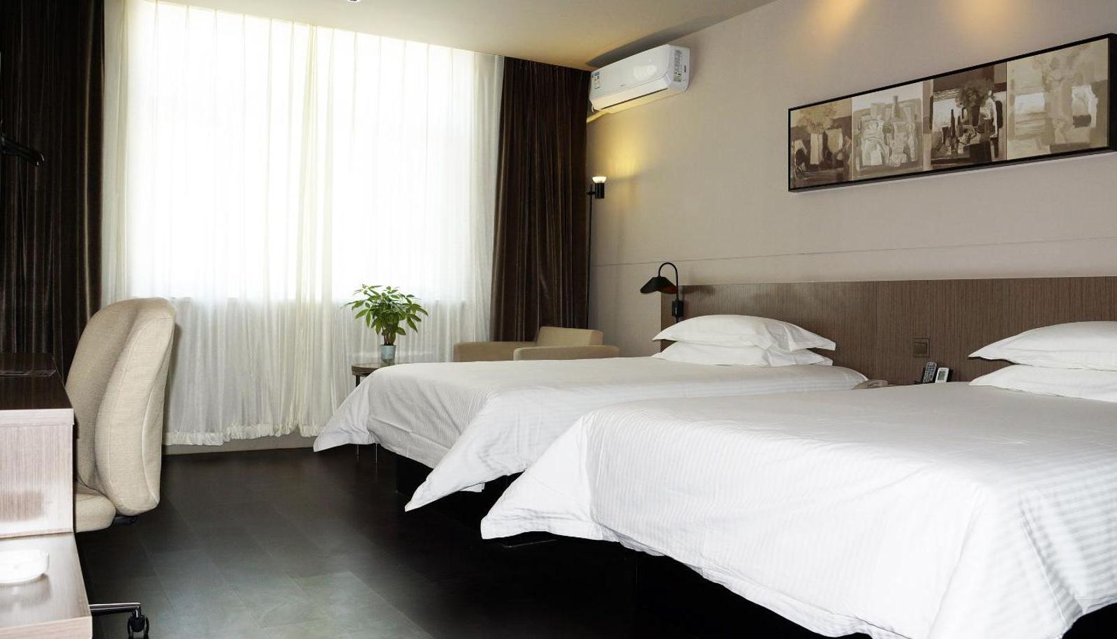 Room - Jiuquan Wanda Plaza Hotel Jinjiang Inn Selected
