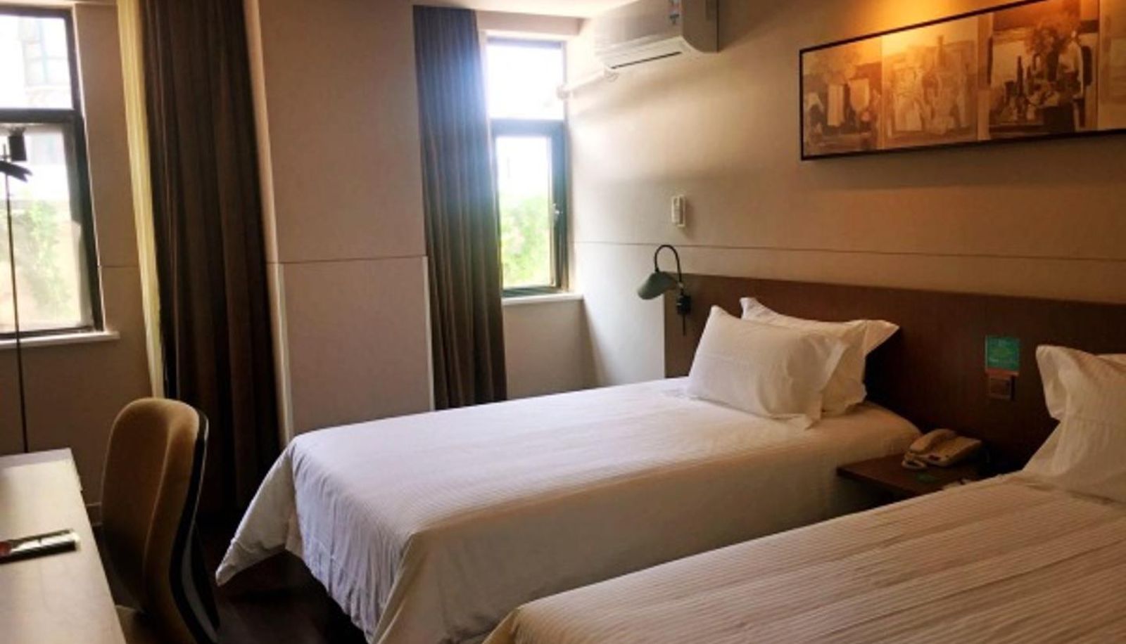 Room - Jinjiang Star Resort Shanghai International Tourism Resort Huinan Wildlife Park Hotel