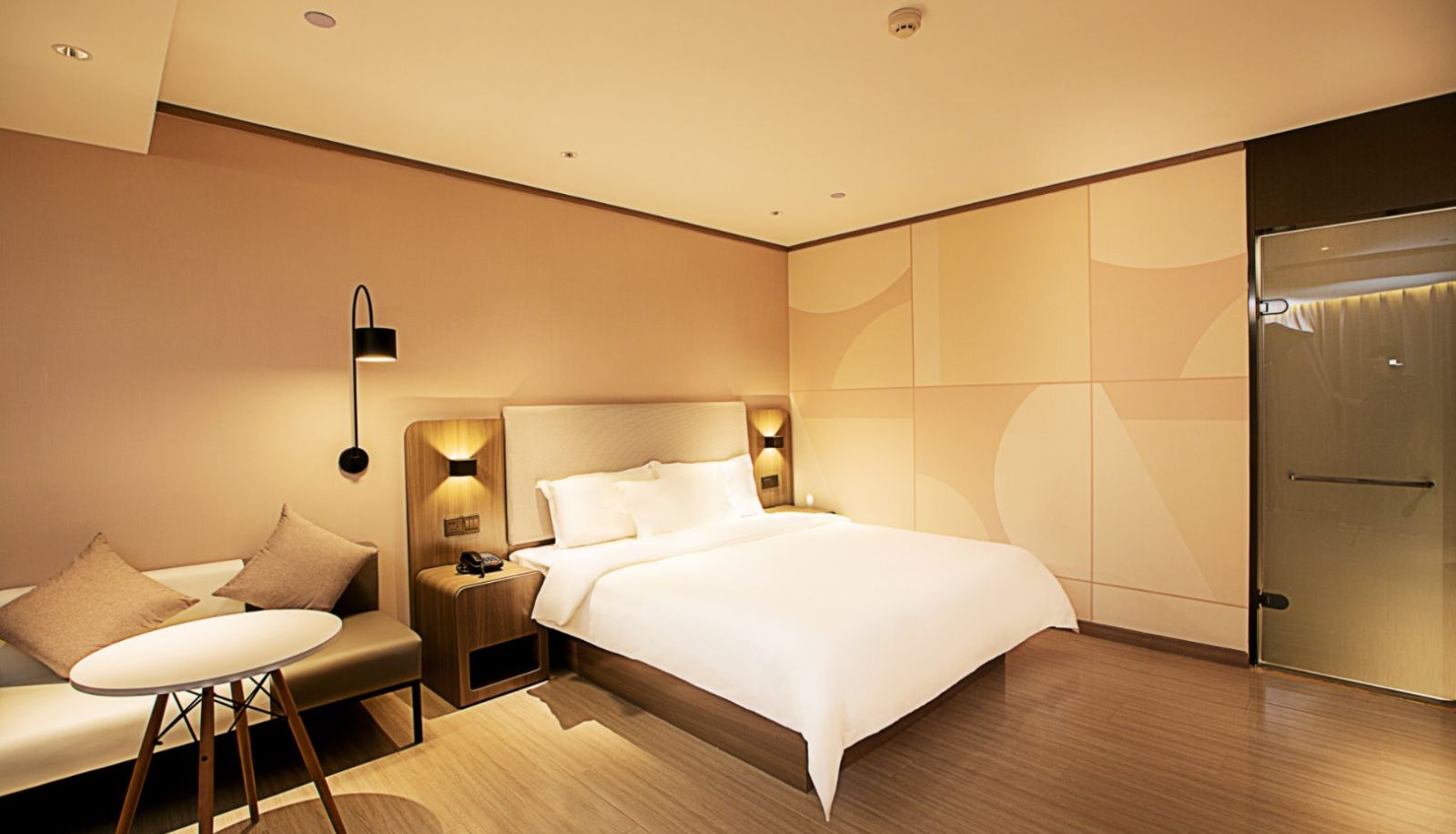 Camera - Hanting Zhengzhou Zhongyuan Aquatic Products Logistics Port Hotel