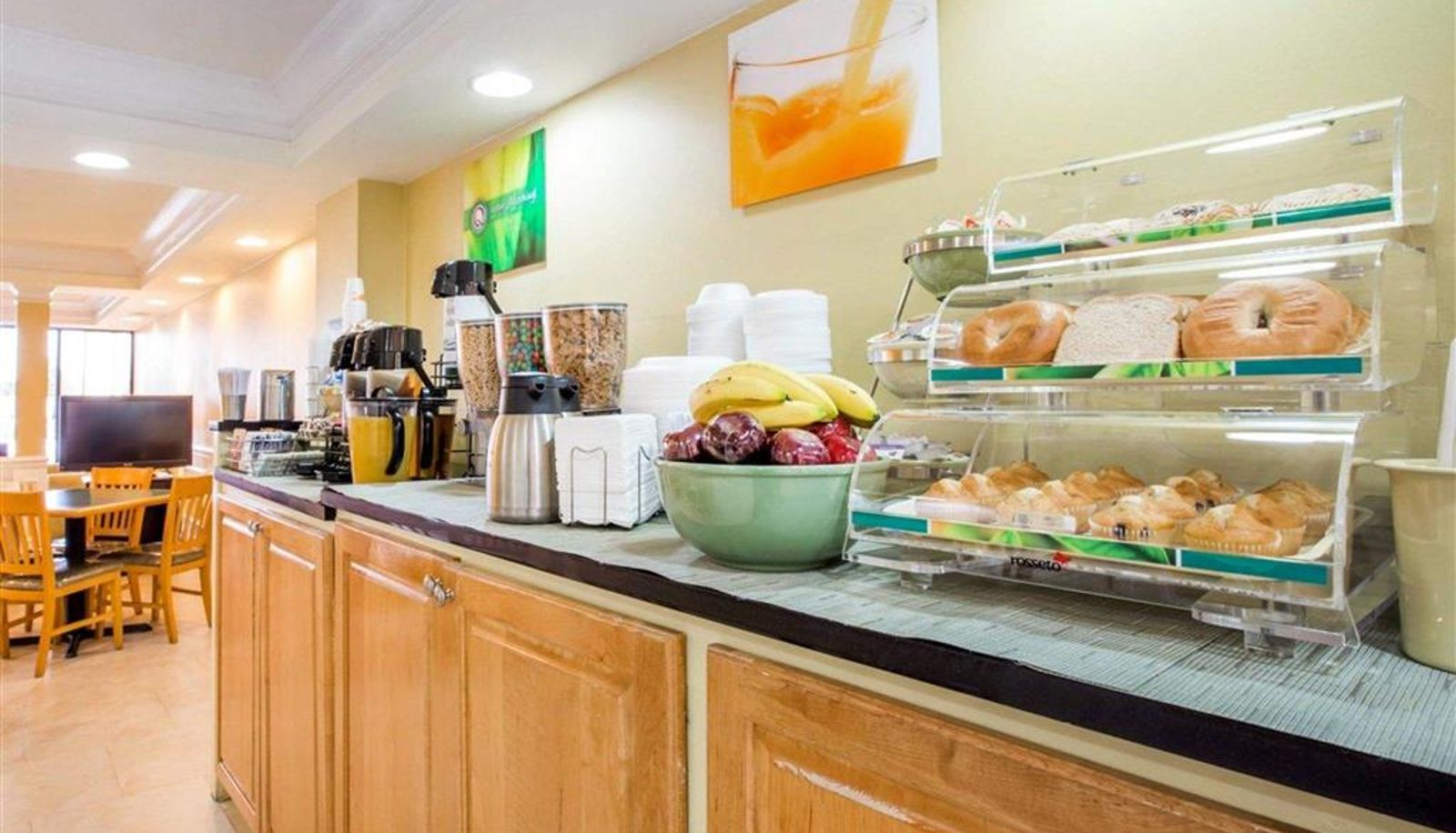 Restaurant - Quality Inn Dalton Central