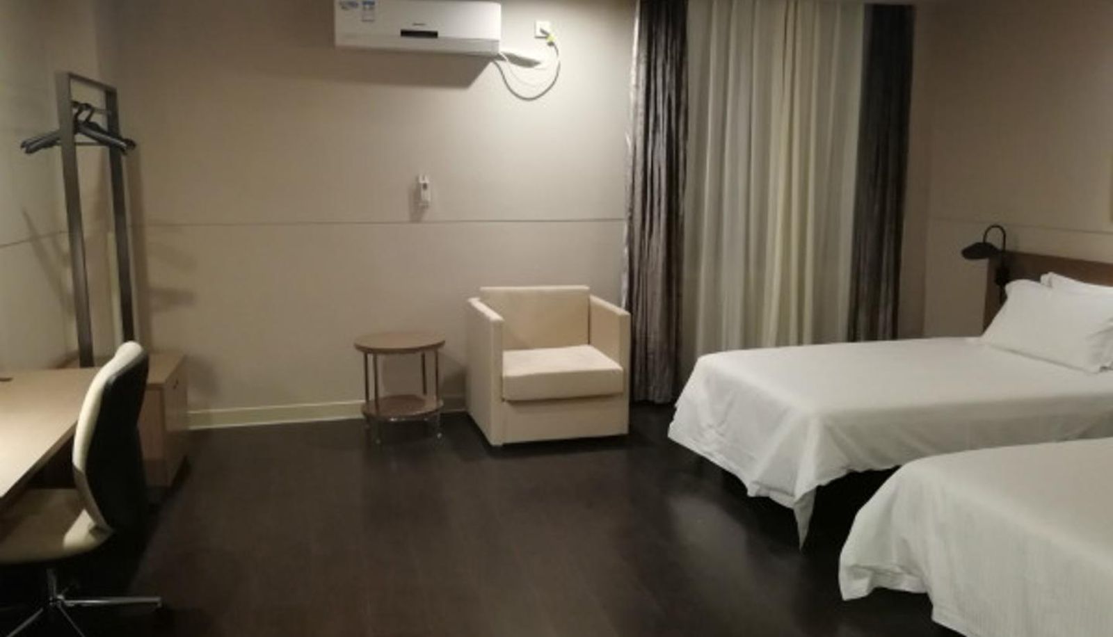 Zimmer - Jinjiang Inn select Yancheng city sheyang  Xingfuhuacheng Hotel