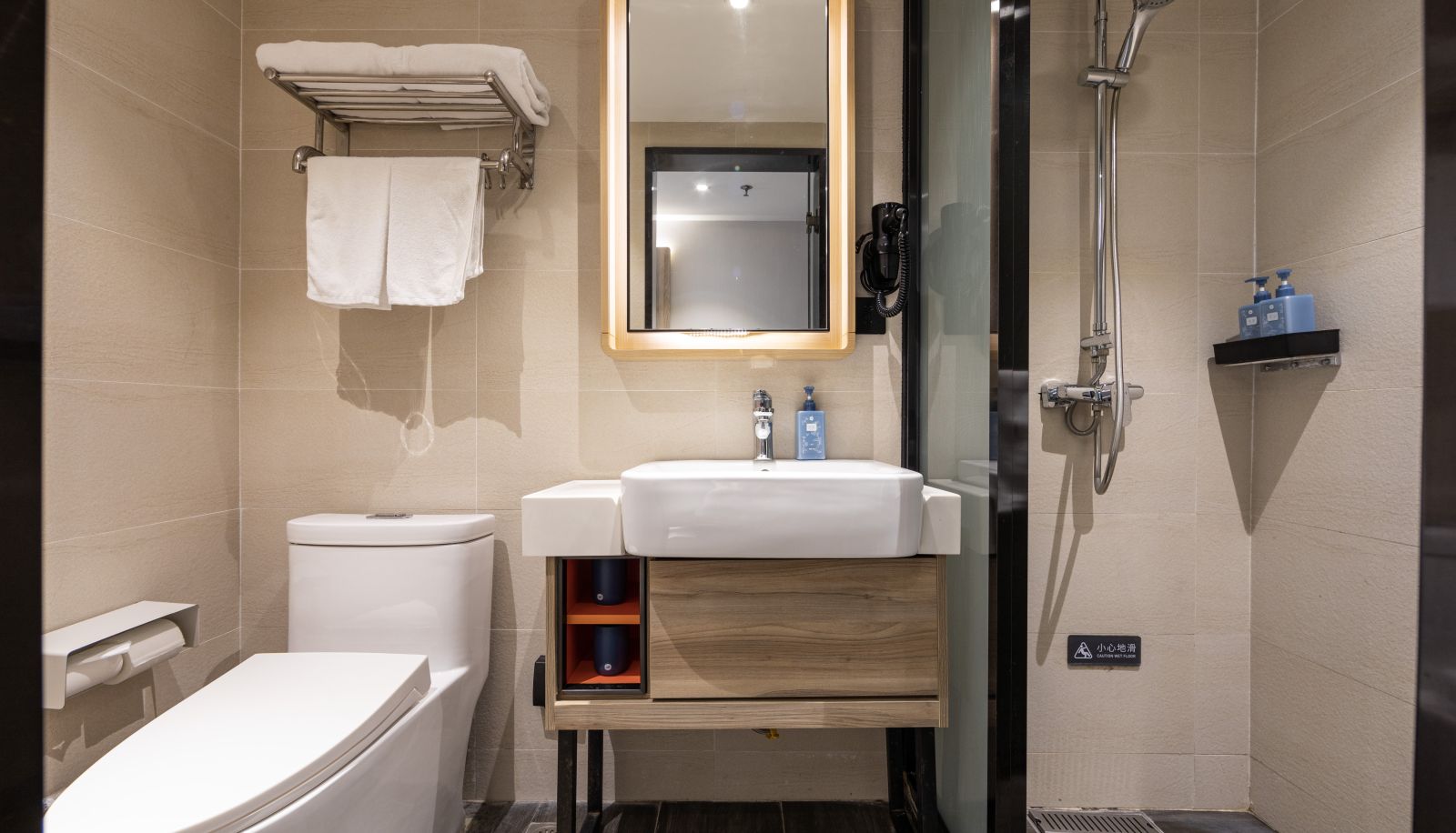 Chambre - Hanting Youjia Shanghai Loushanguan Road Subway Station Hotel