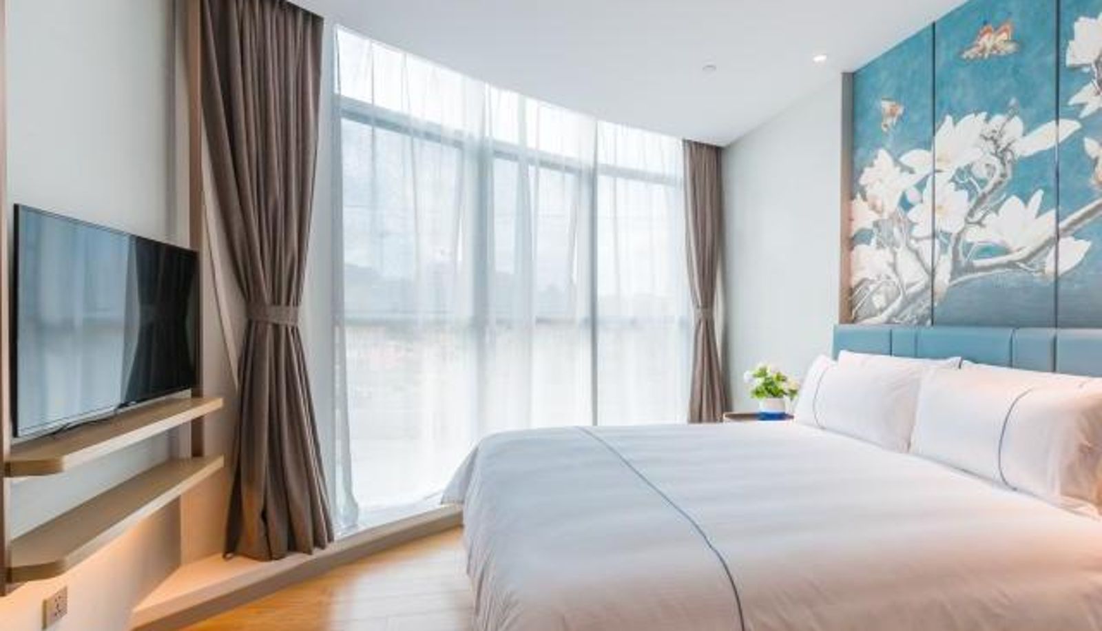 Camera - Shanghai International Tourism Resort Magnolia (Business) Hotel Pudong Airport