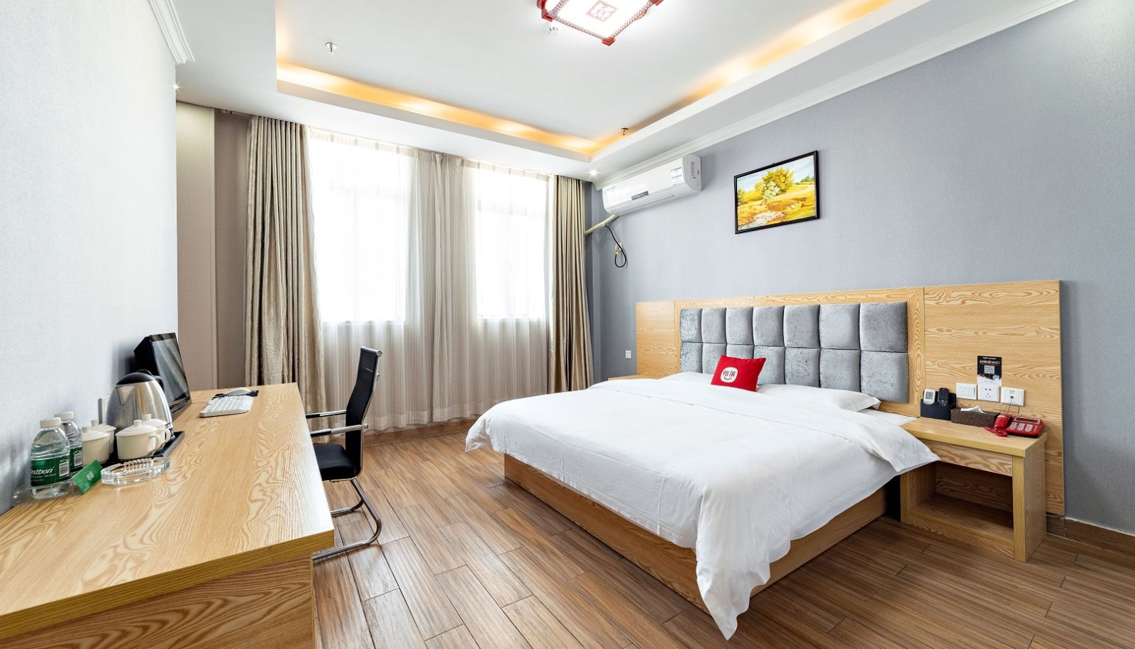 Info - Yilai Nanchang Aixi Hunan Road Hotel