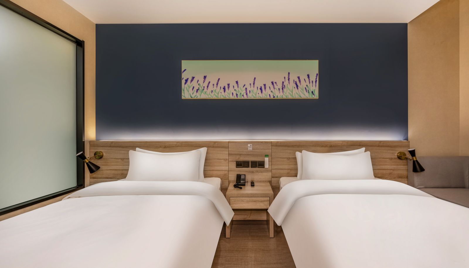 Camera - Nanjing  Shanxi Road Hanting Heping Film City Hotel