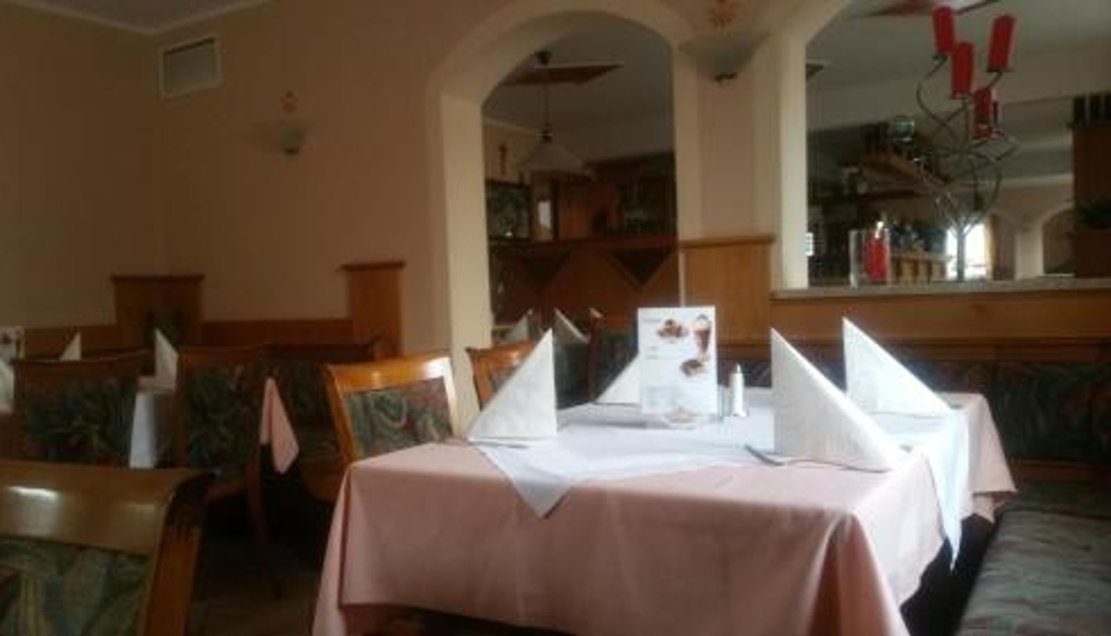 Frühstücksraum innerhalb des Restaurants - Hotel Al Cavallino