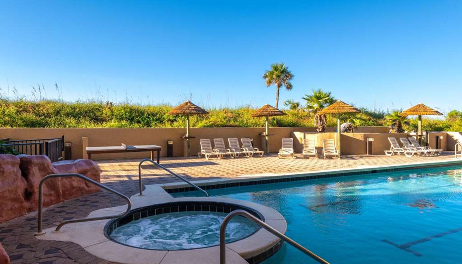 Pool - Wyndham Garden Fort Walton Beach Destin