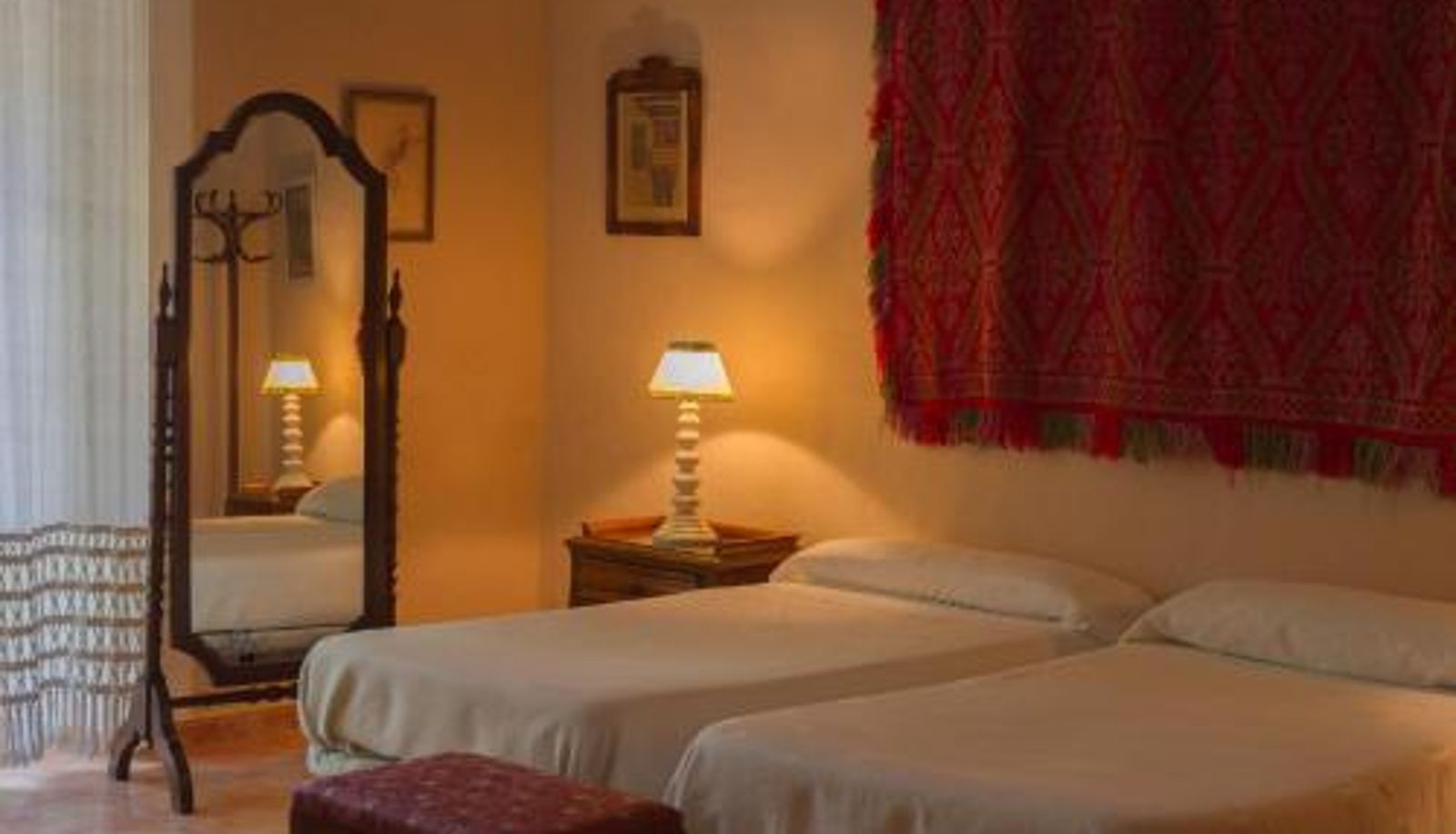 Kamer - Casa Palacio Conde de Garcinarro
