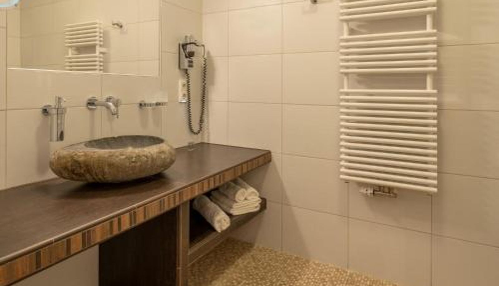 Badezimmer - Hotel und Restaurant Zum Deutschen Hause