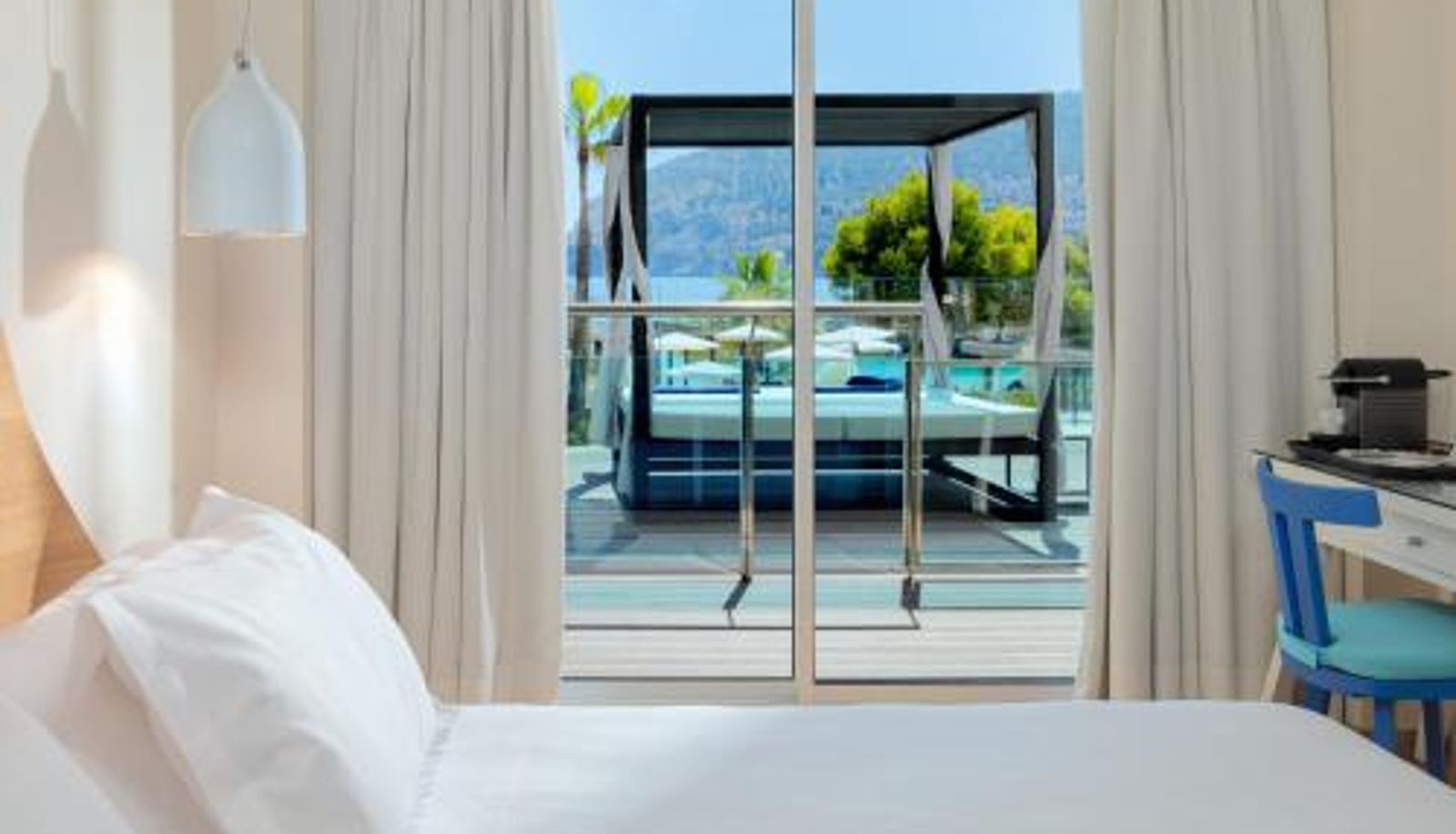 Info - Boutique Hotel H10 Blue Mar - Adults Only