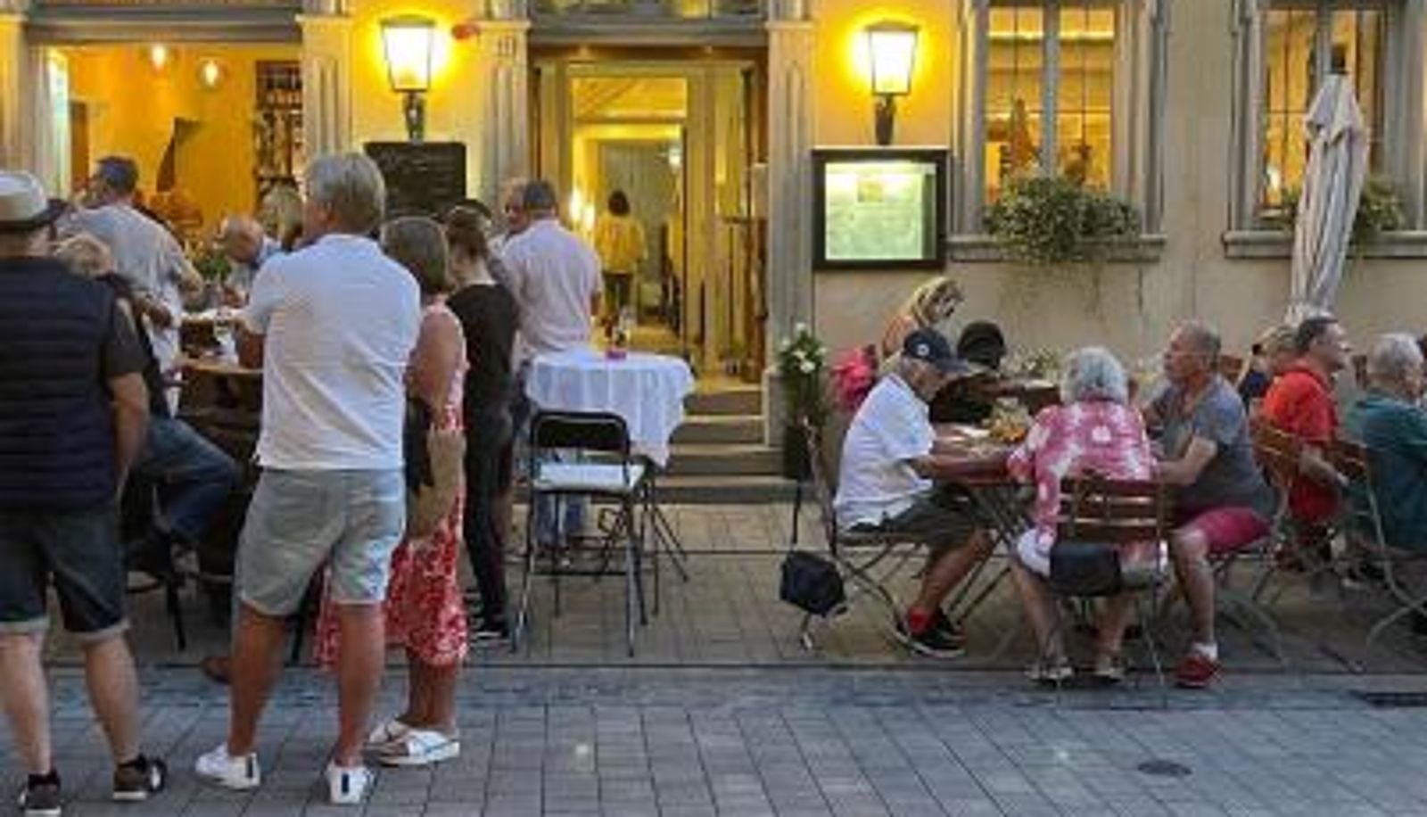 Zona de bienestar y gimnasio - Hotel und Restaurant Neuhauser