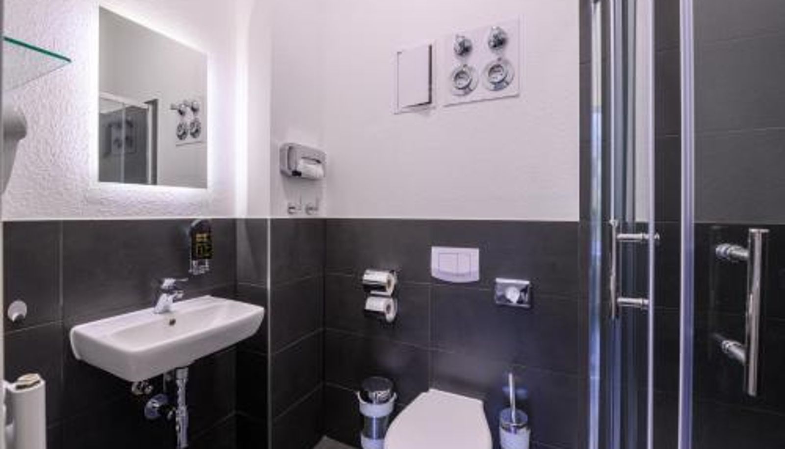 Apartment - Royale Apartaments Central City Cologne
